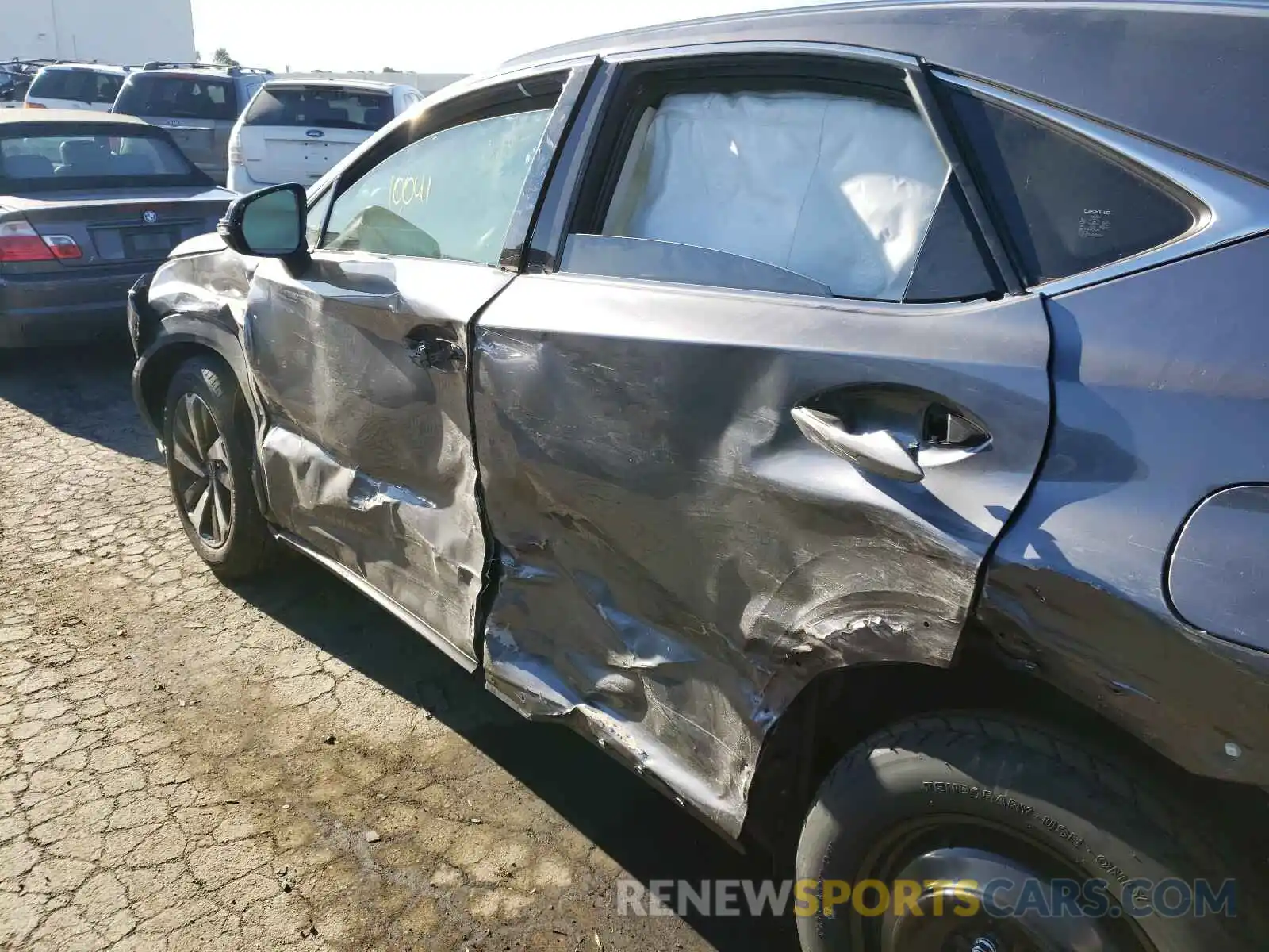9 Фотография поврежденного автомобиля JTJGJRDZ4L2126022 LEXUS NX 2020