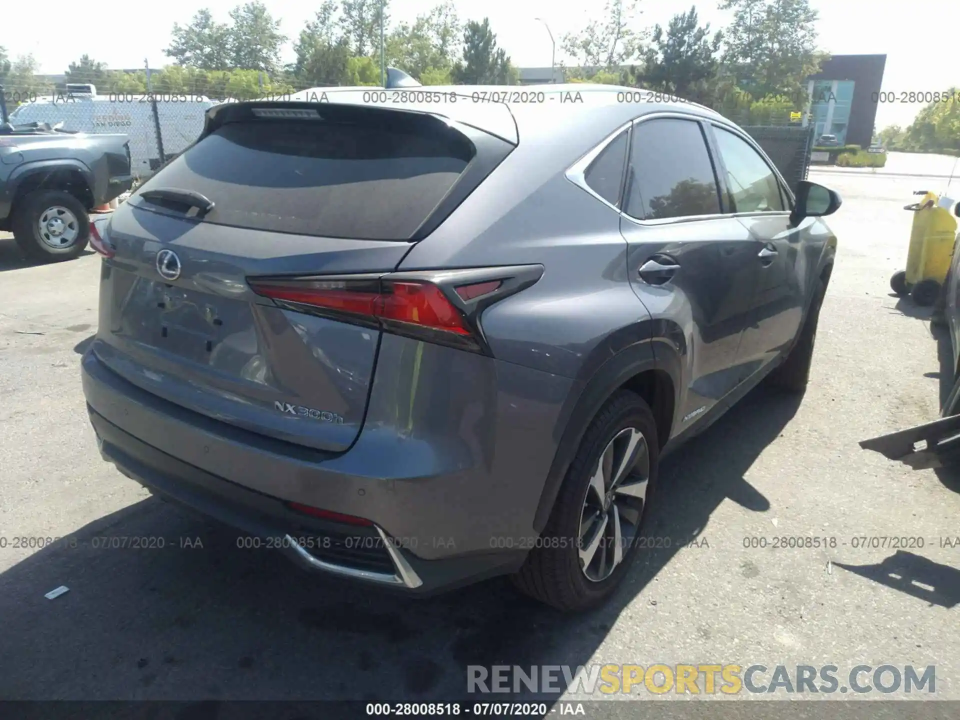 4 Фотография поврежденного автомобиля JTJGJRDZ4L2127168 LEXUS NX 2020