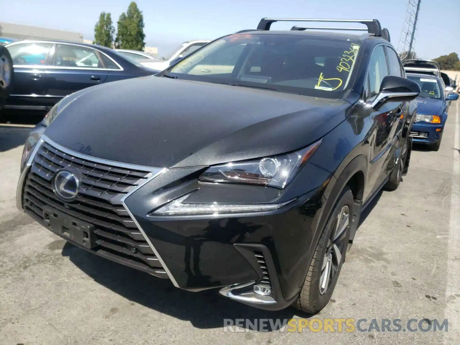 2 Фотография поврежденного автомобиля JTJGJRDZ4L5001651 LEXUS NX 2020