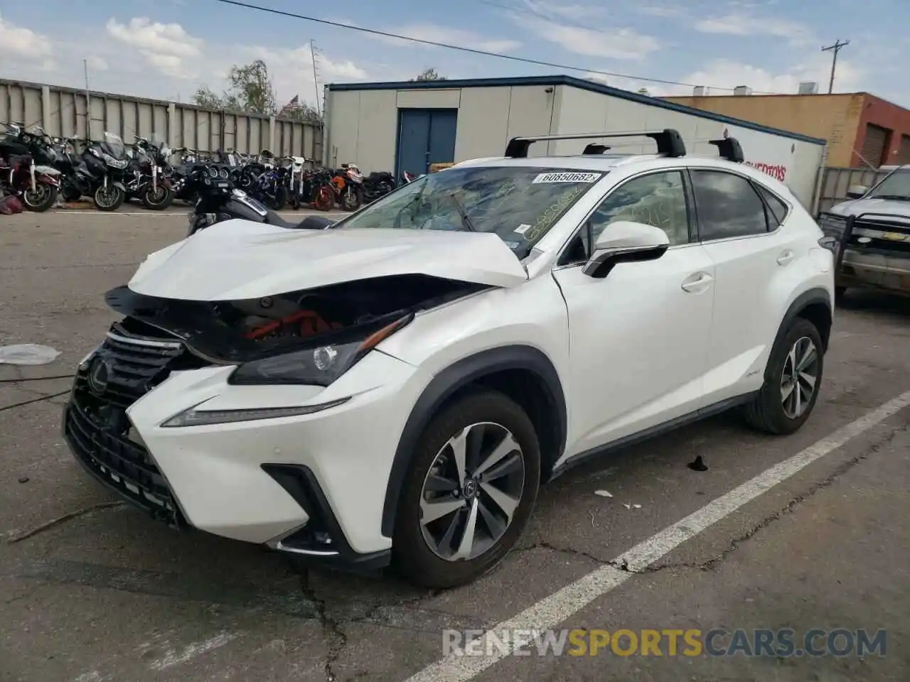 2 Фотография поврежденного автомобиля JTJGJRDZ4L5009927 LEXUS NX 2020