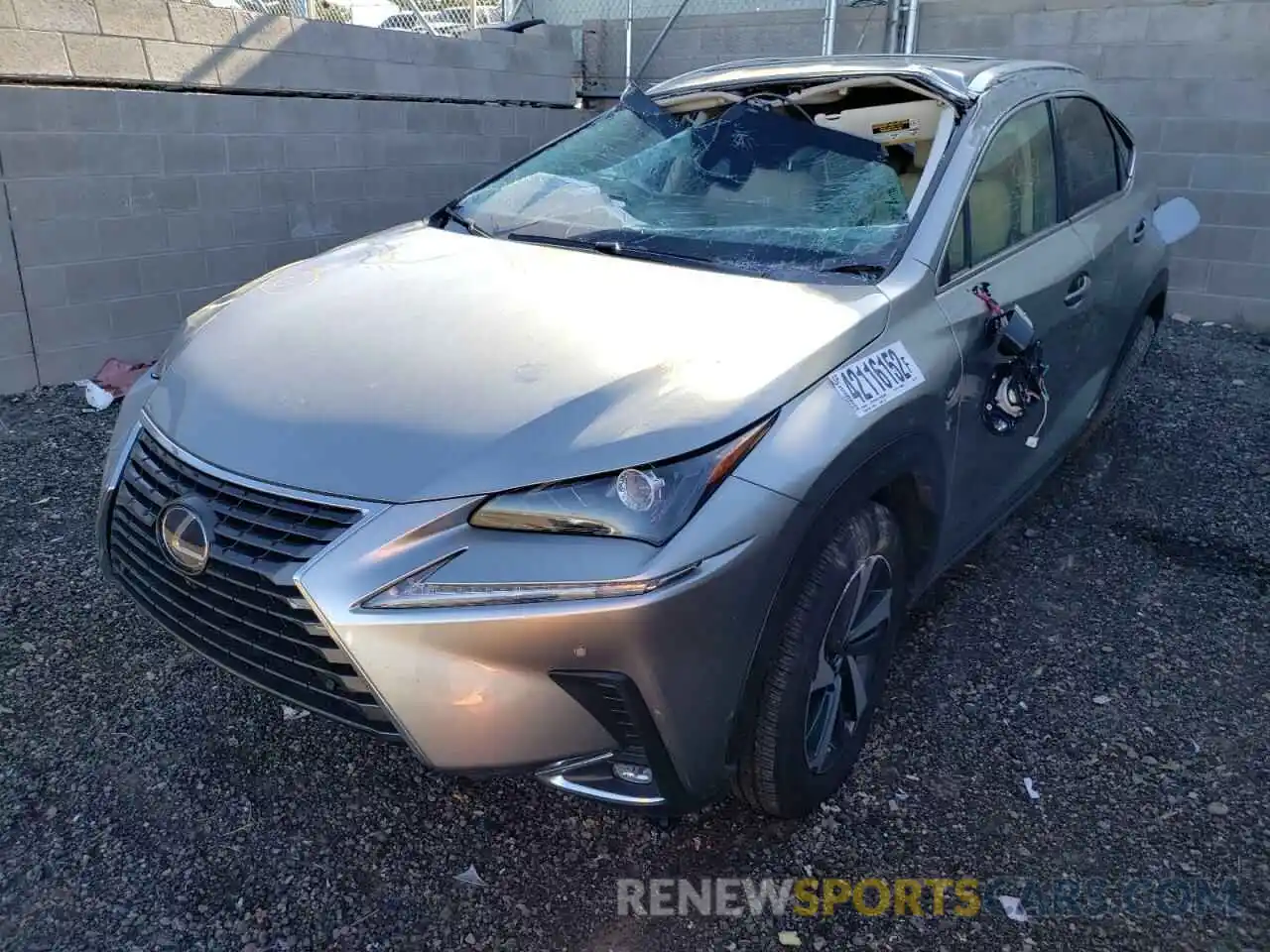 2 Фотография поврежденного автомобиля JTJGJRDZ5L2135179 LEXUS NX 2020