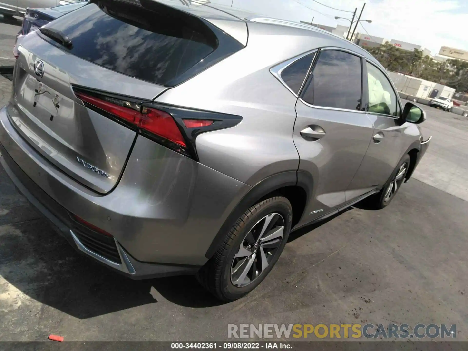 4 Фотография поврежденного автомобиля JTJGJRDZ6L2140732 LEXUS NX 2020