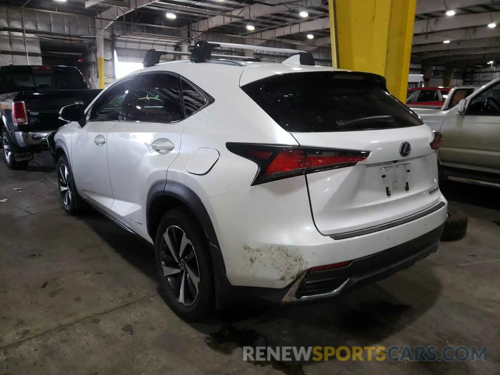 3 Фотография поврежденного автомобиля JTJGJRDZ6L5009508 LEXUS NX 2020