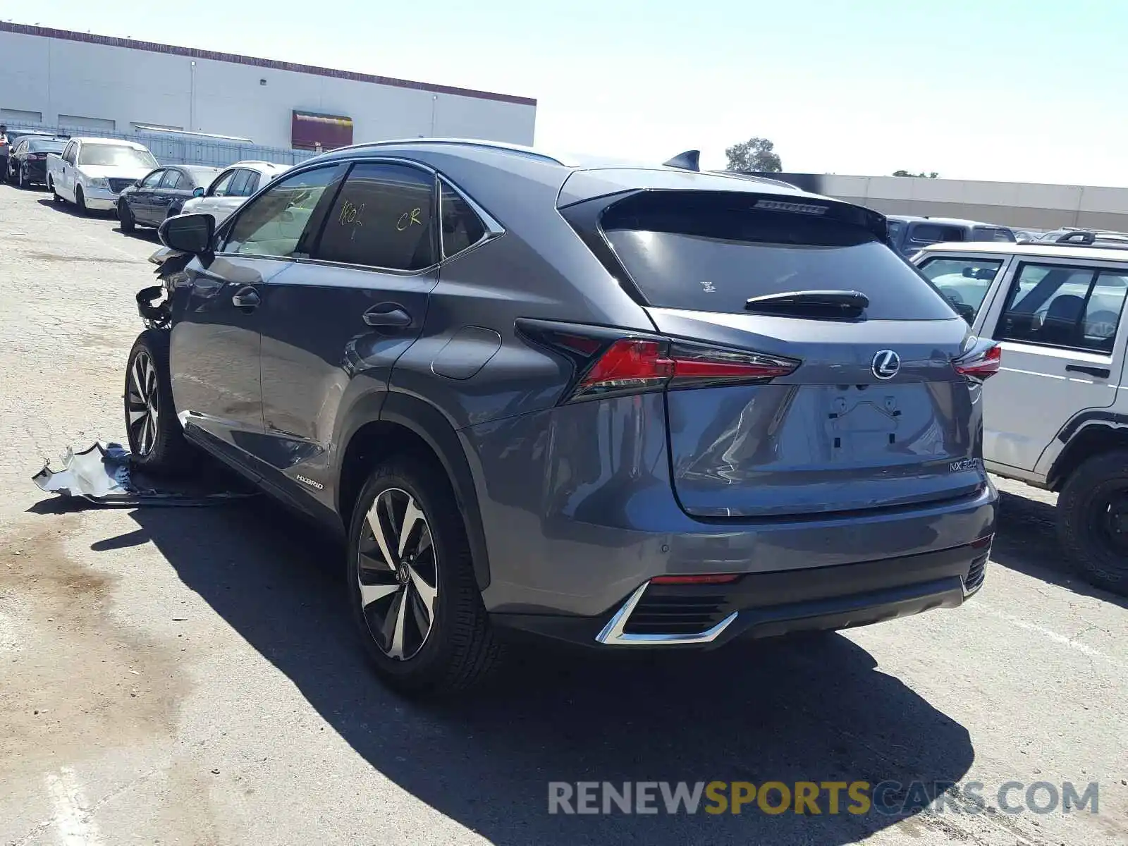 3 Фотография поврежденного автомобиля JTJGJRDZ7L2133398 LEXUS NX 2020