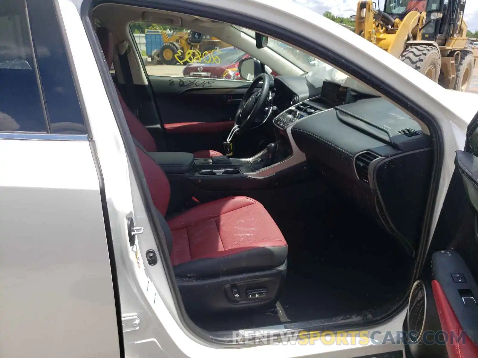 5 Photograph of a damaged car JTJGJRDZ9L2127943 LEXUS NX 2020