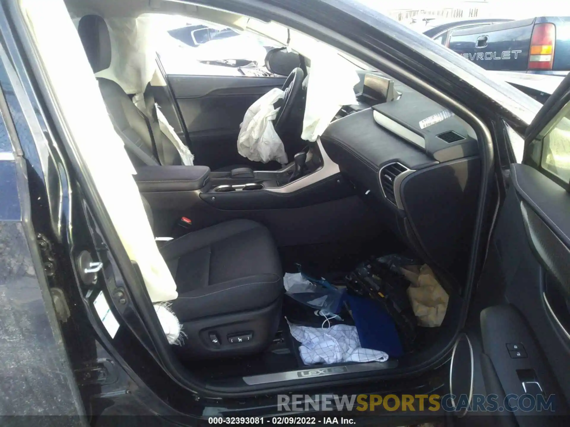 5 Photograph of a damaged car JTJGJRDZ9L2144130 LEXUS NX 2020