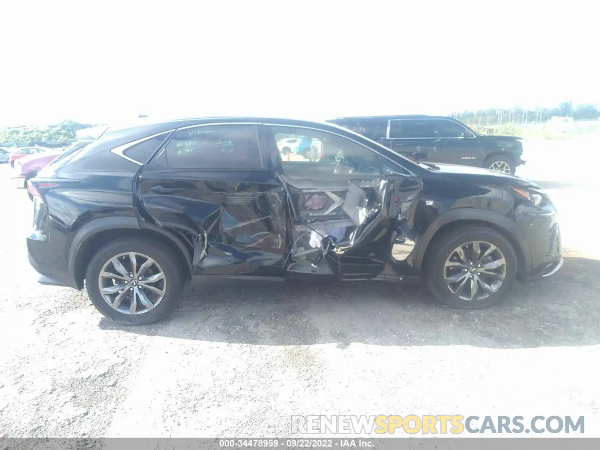 6 Фотография поврежденного автомобиля JTJJARBZ1L2171363 LEXUS NX 2020