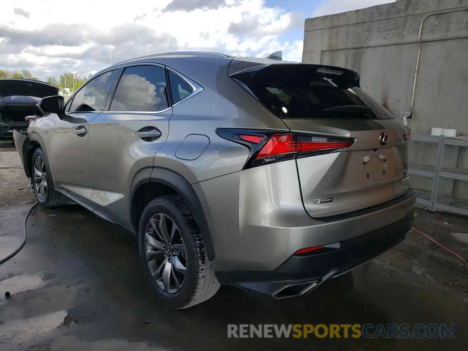 3 Фотография поврежденного автомобиля JTJJARBZ1L5006833 LEXUS NX 2020