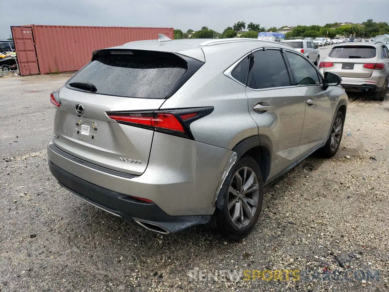 4 Фотография поврежденного автомобиля JTJJARBZ8L2171845 LEXUS NX 2020