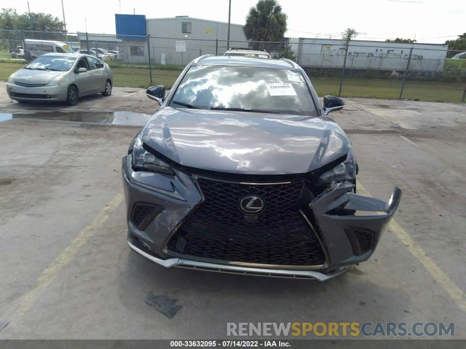 6 Фотография поврежденного автомобиля JTJJARBZ9L2174902 LEXUS NX 2020