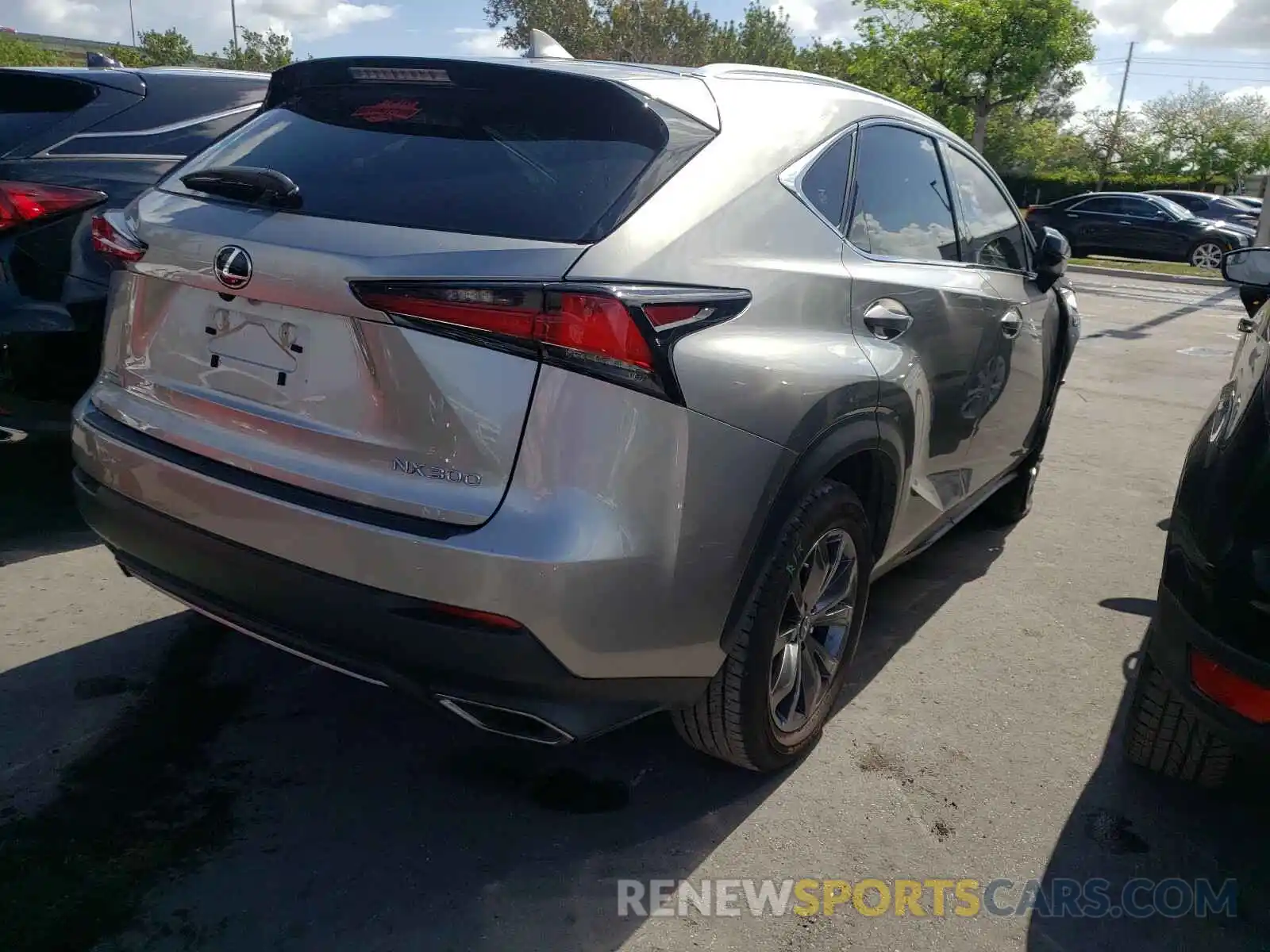 4 Фотография поврежденного автомобиля JTJJARBZ9L2175614 LEXUS NX 2020