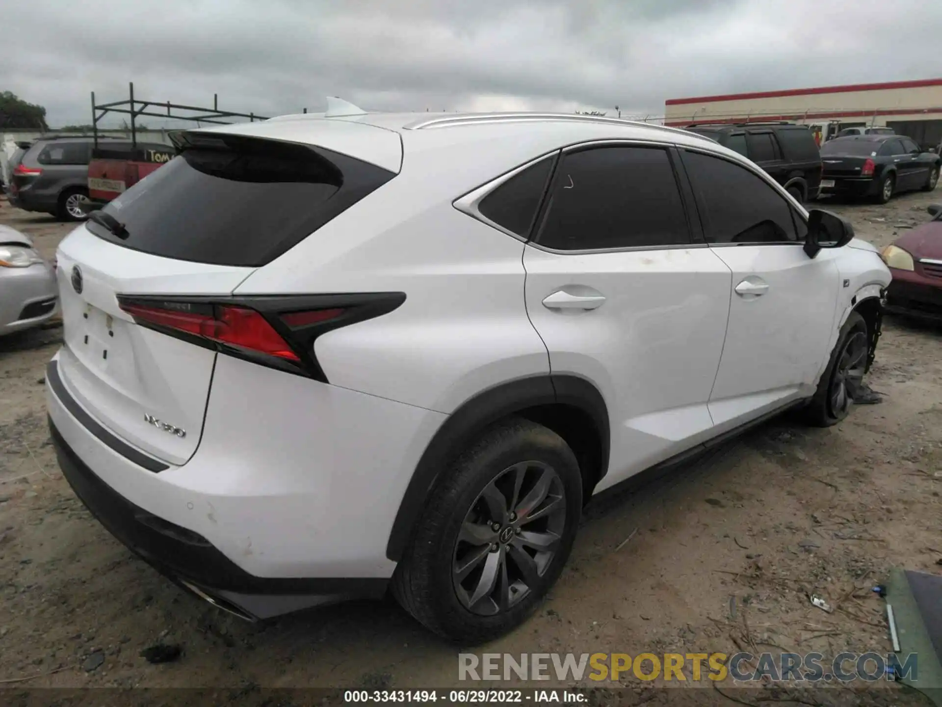 4 Фотография поврежденного автомобиля JTJSARBZ0L5008920 LEXUS NX 2020