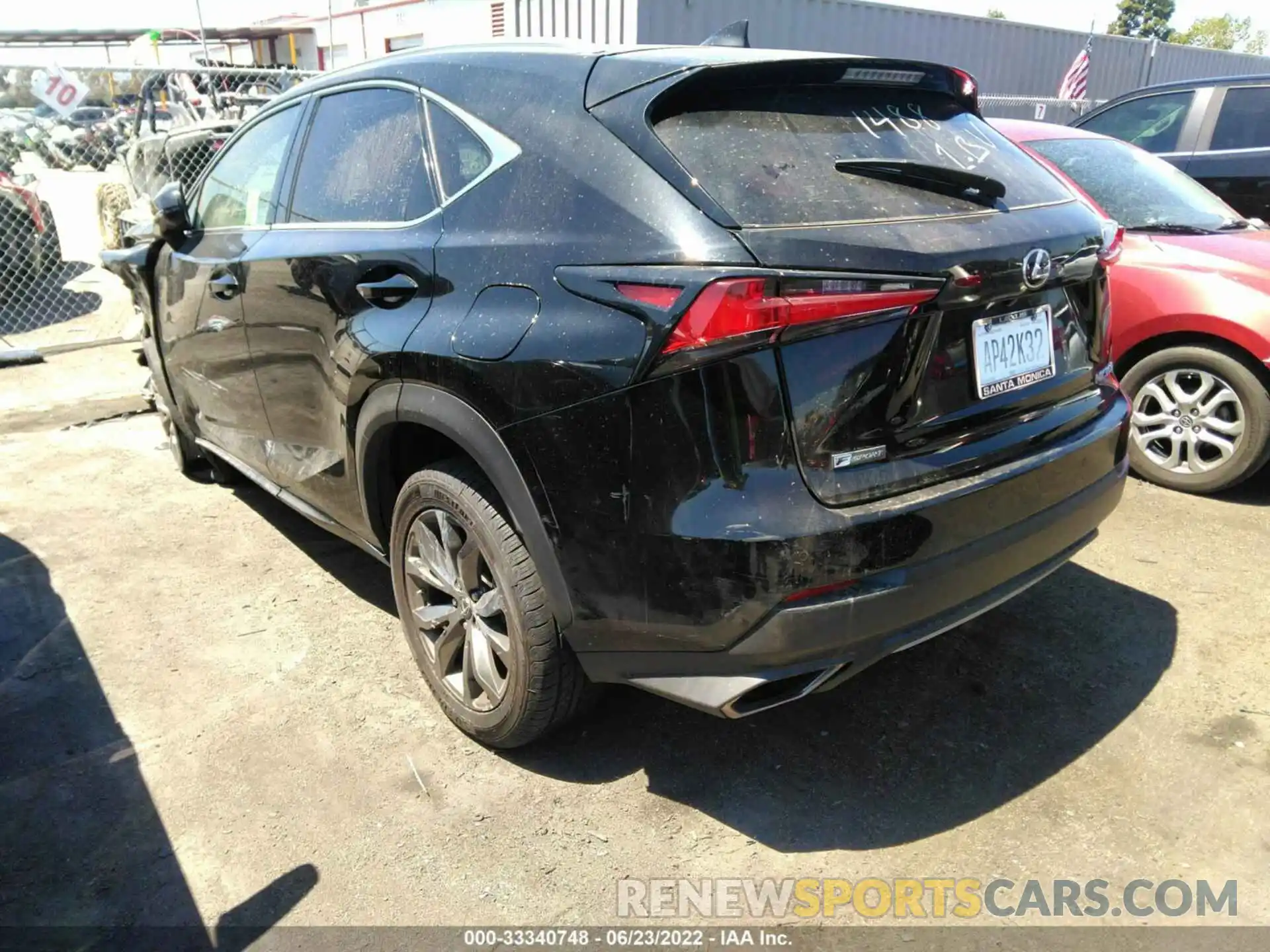 3 Фотография поврежденного автомобиля JTJSARBZ3L2161583 LEXUS NX 2020