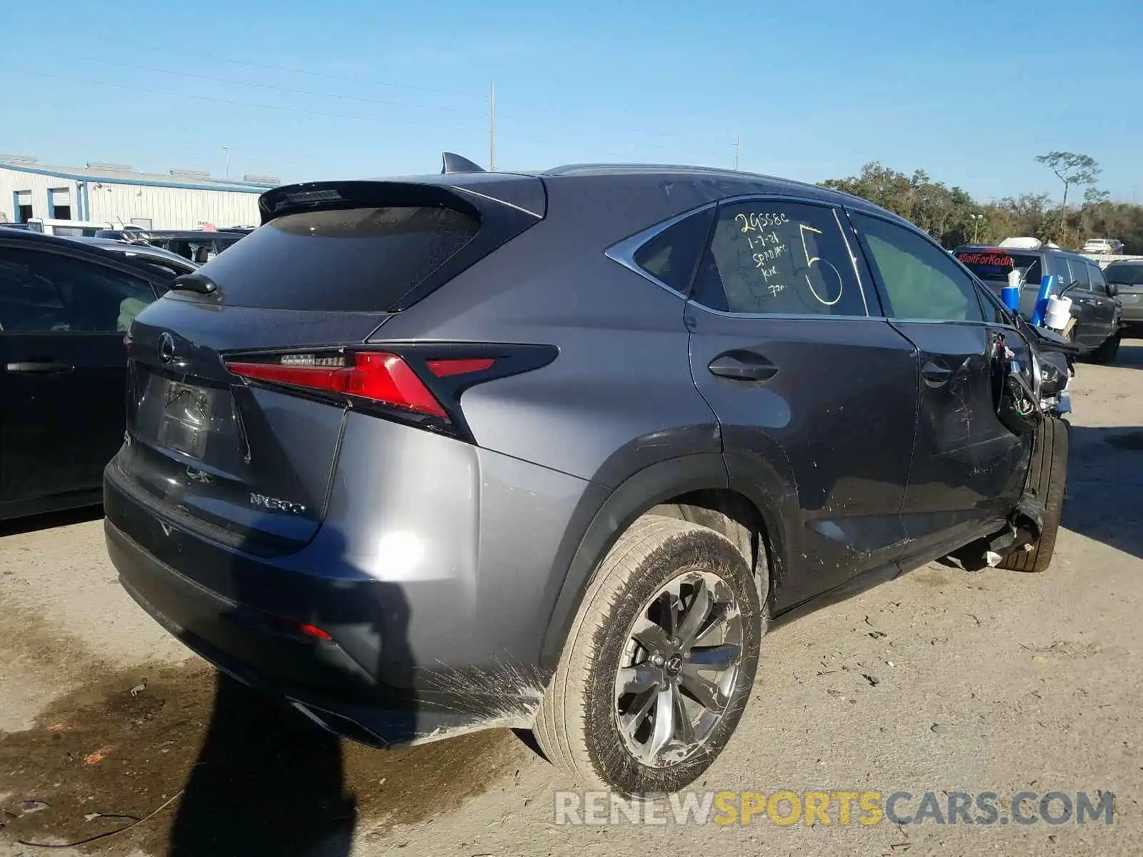 4 Фотография поврежденного автомобиля JTJSARBZ9L2166352 LEXUS NX 2020