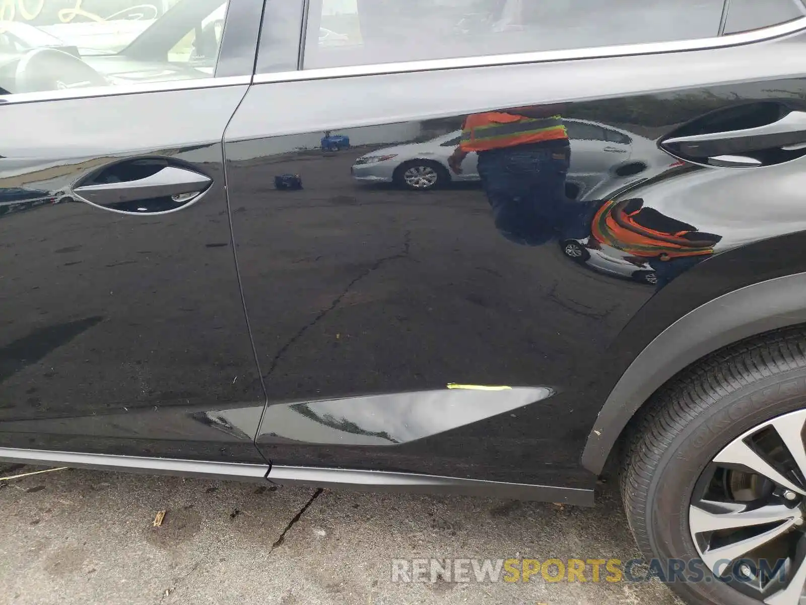 9 Photograph of a damaged car JTJSARDZ7L2233222 LEXUS NX 2020