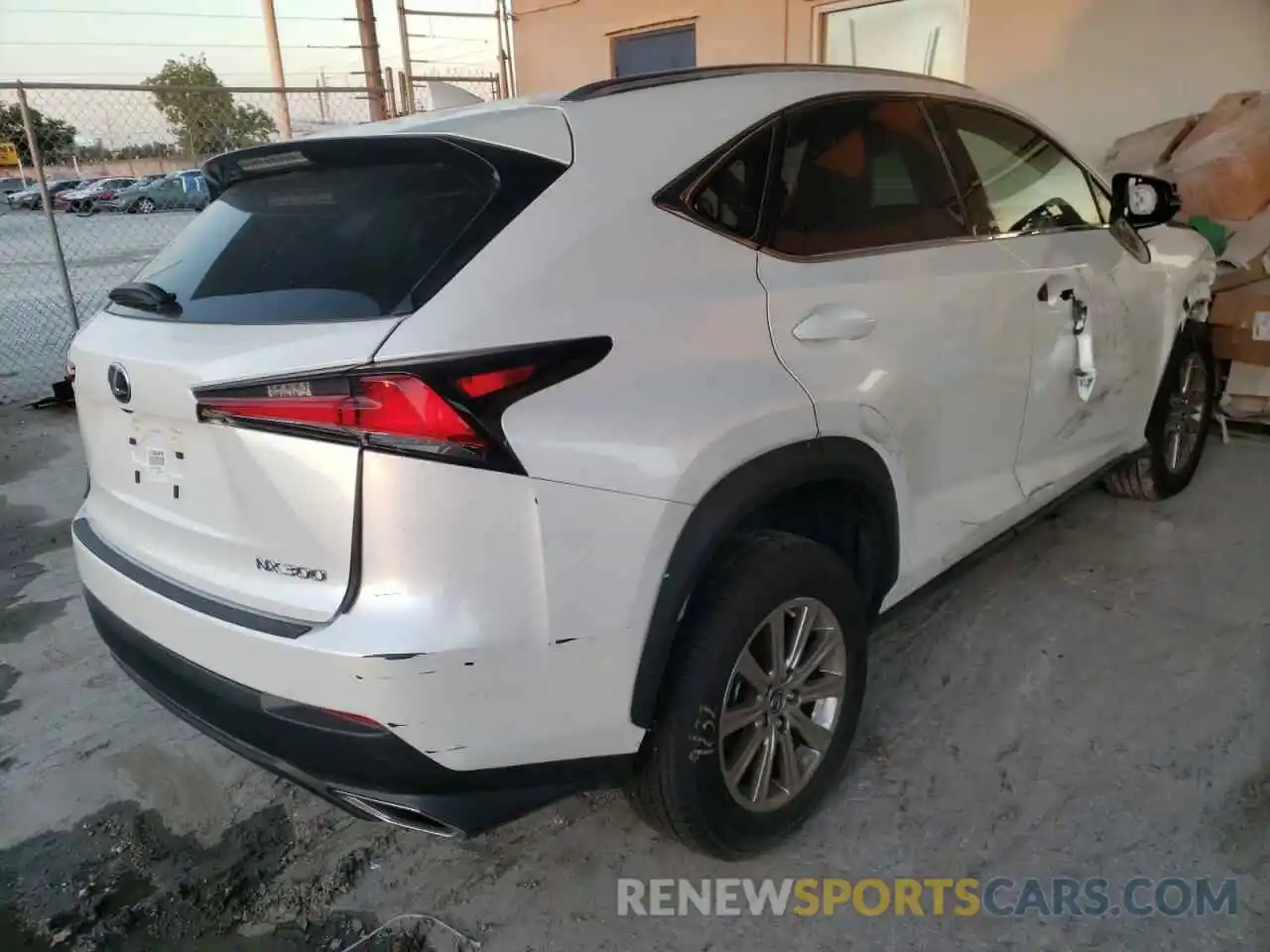 4 Фотография поврежденного автомобиля JTJDARBZ2M5028080 LEXUS NX 2021