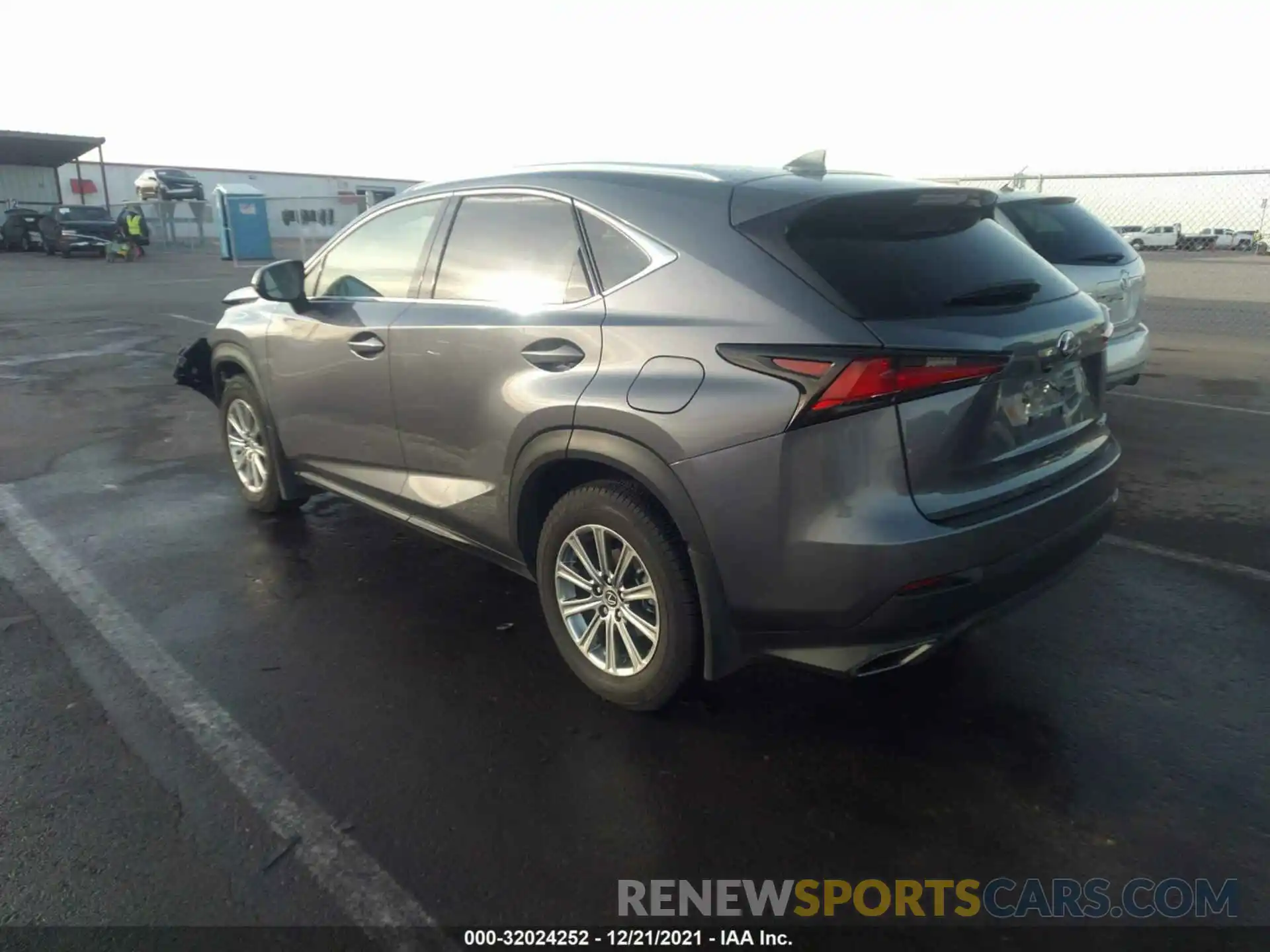 3 Фотография поврежденного автомобиля JTJDARBZ6M2188352 LEXUS NX 2021