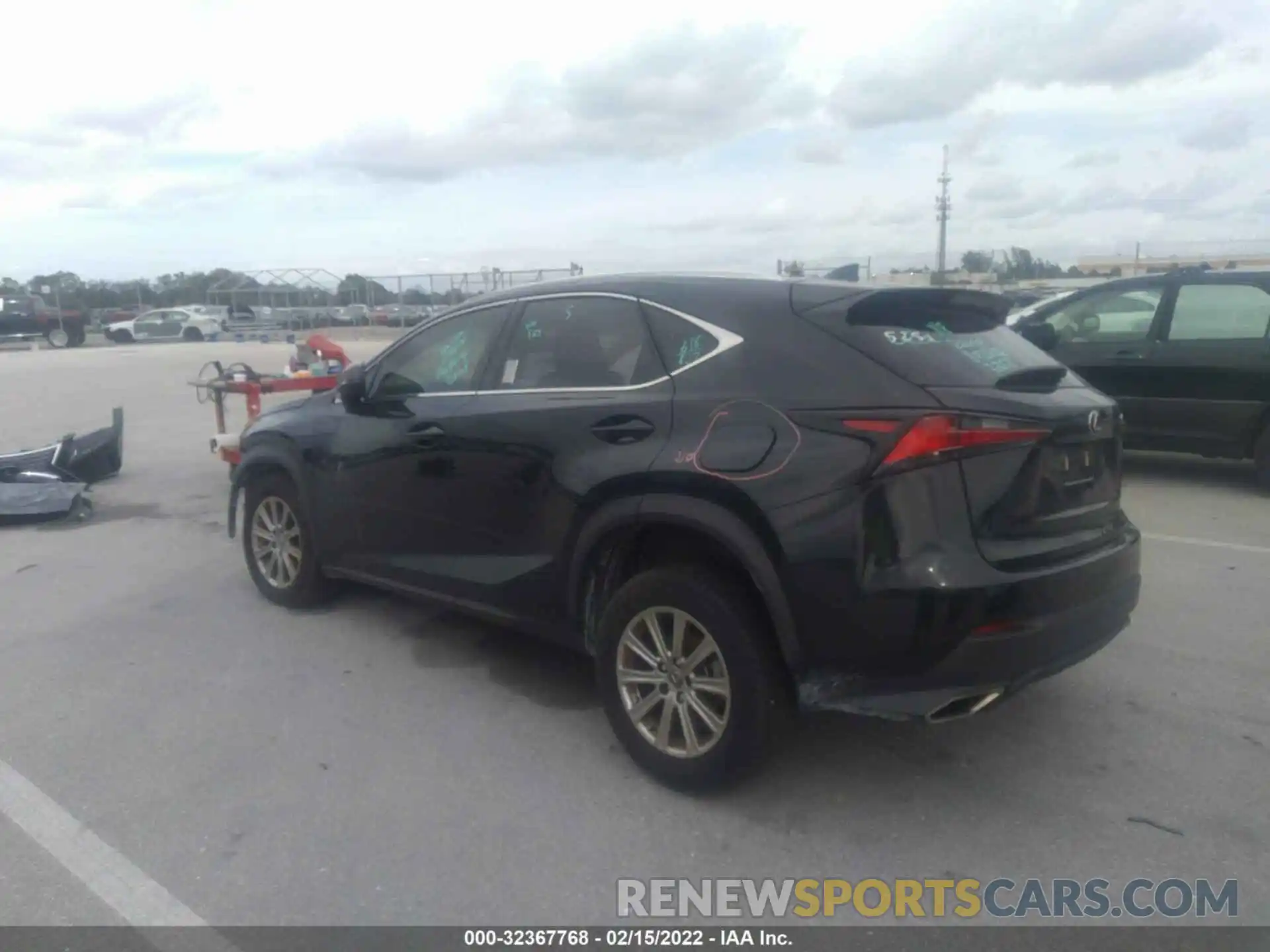 3 Фотография поврежденного автомобиля JTJDARBZ7M2185251 LEXUS NX 2021