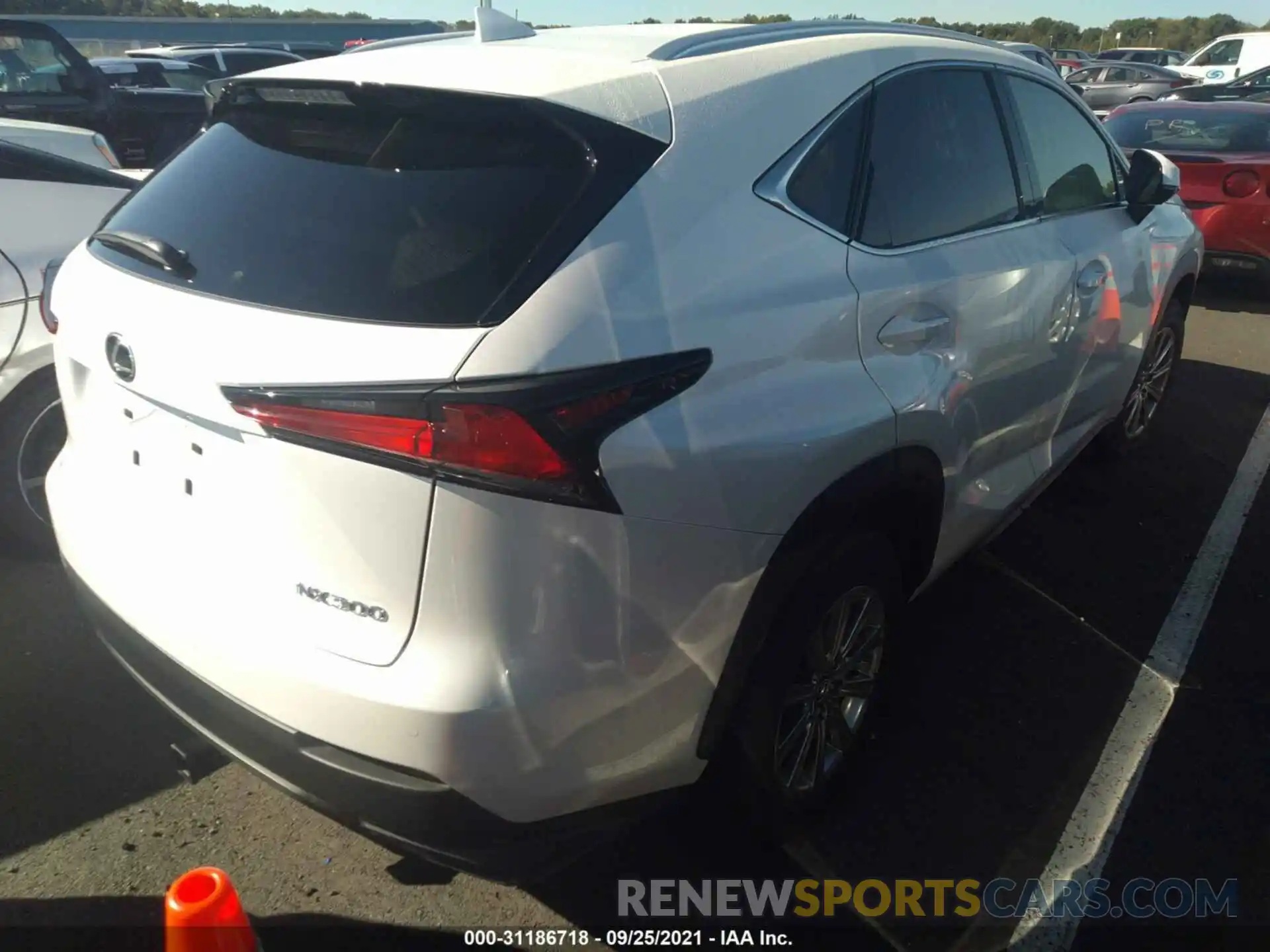 4 Фотография поврежденного автомобиля JTJDARDZ2M5025757 LEXUS NX 2021