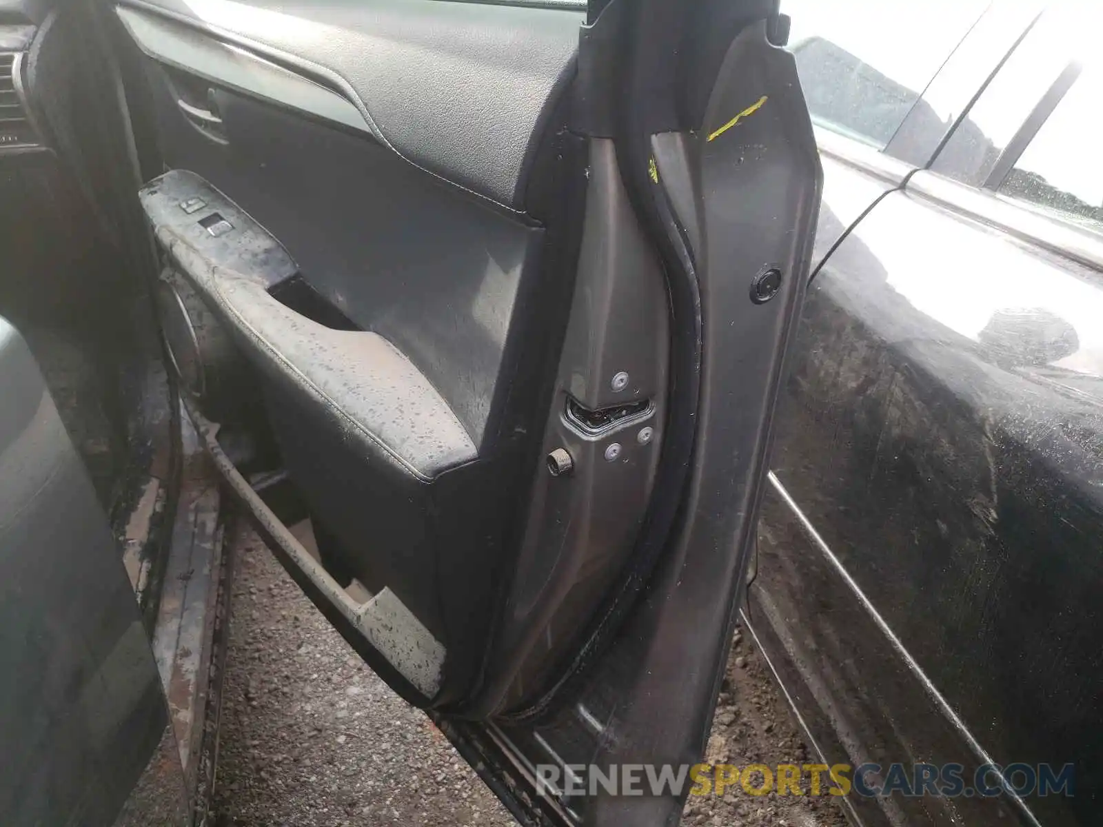 9 Photograph of a damaged car JTJDARDZ4M2243927 LEXUS NX 2021