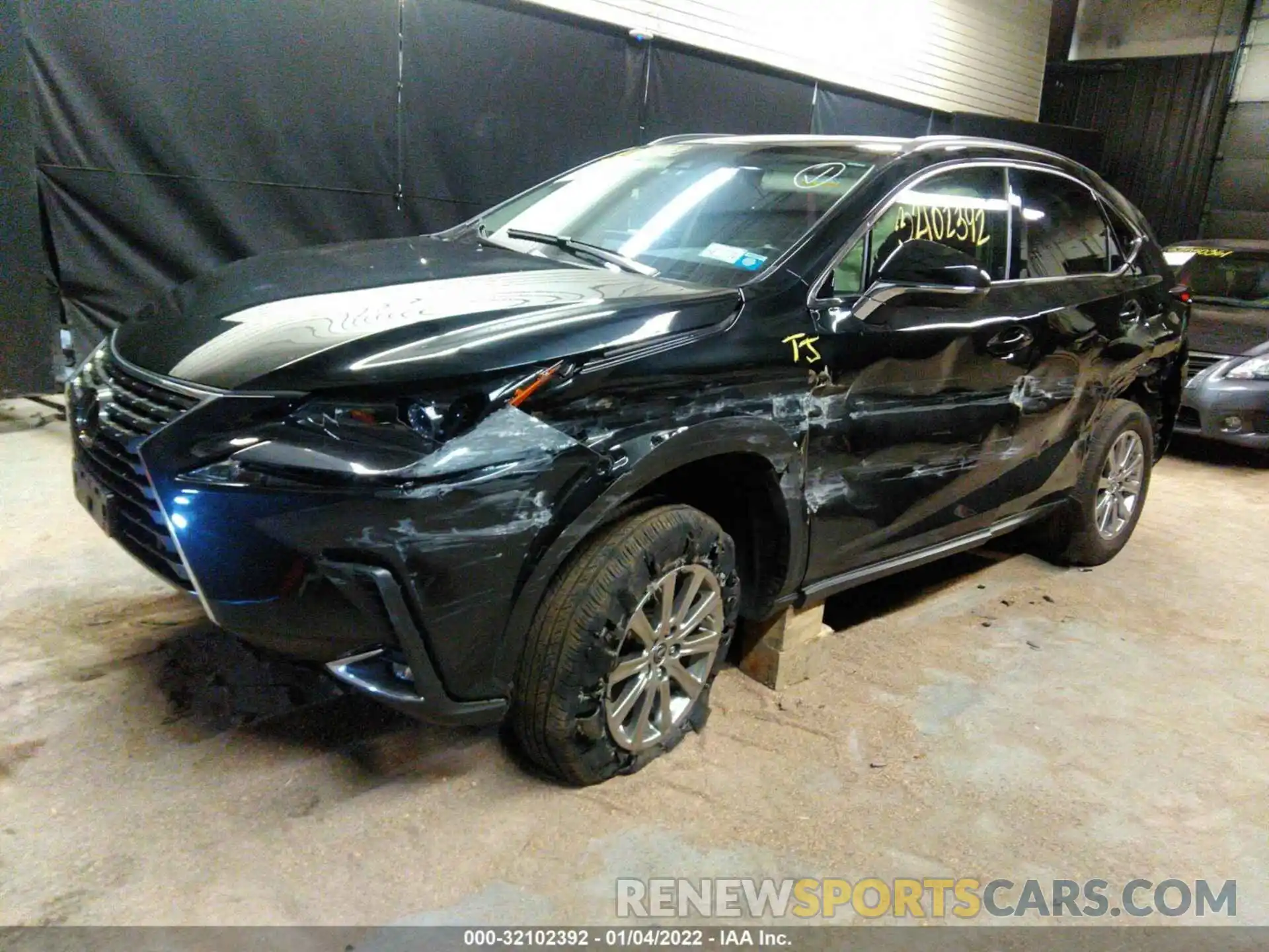 2 Фотография поврежденного автомобиля JTJDARDZ5M2243242 LEXUS NX 2021