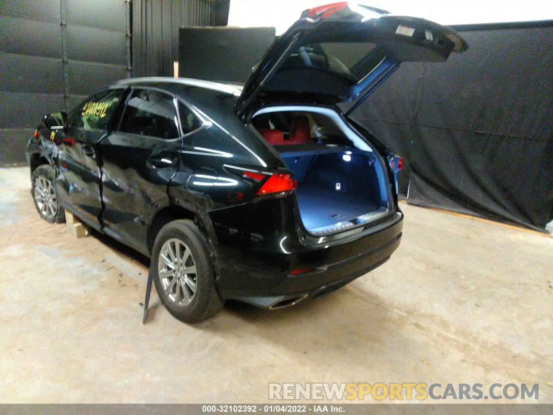 3 Фотография поврежденного автомобиля JTJDARDZ5M2243242 LEXUS NX 2021