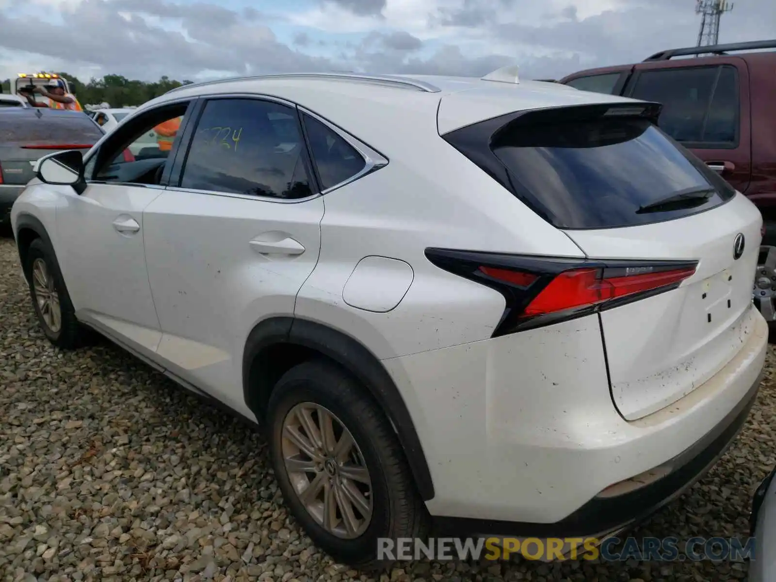 3 Фотография поврежденного автомобиля JTJDARDZXM5019477 LEXUS NX 2021