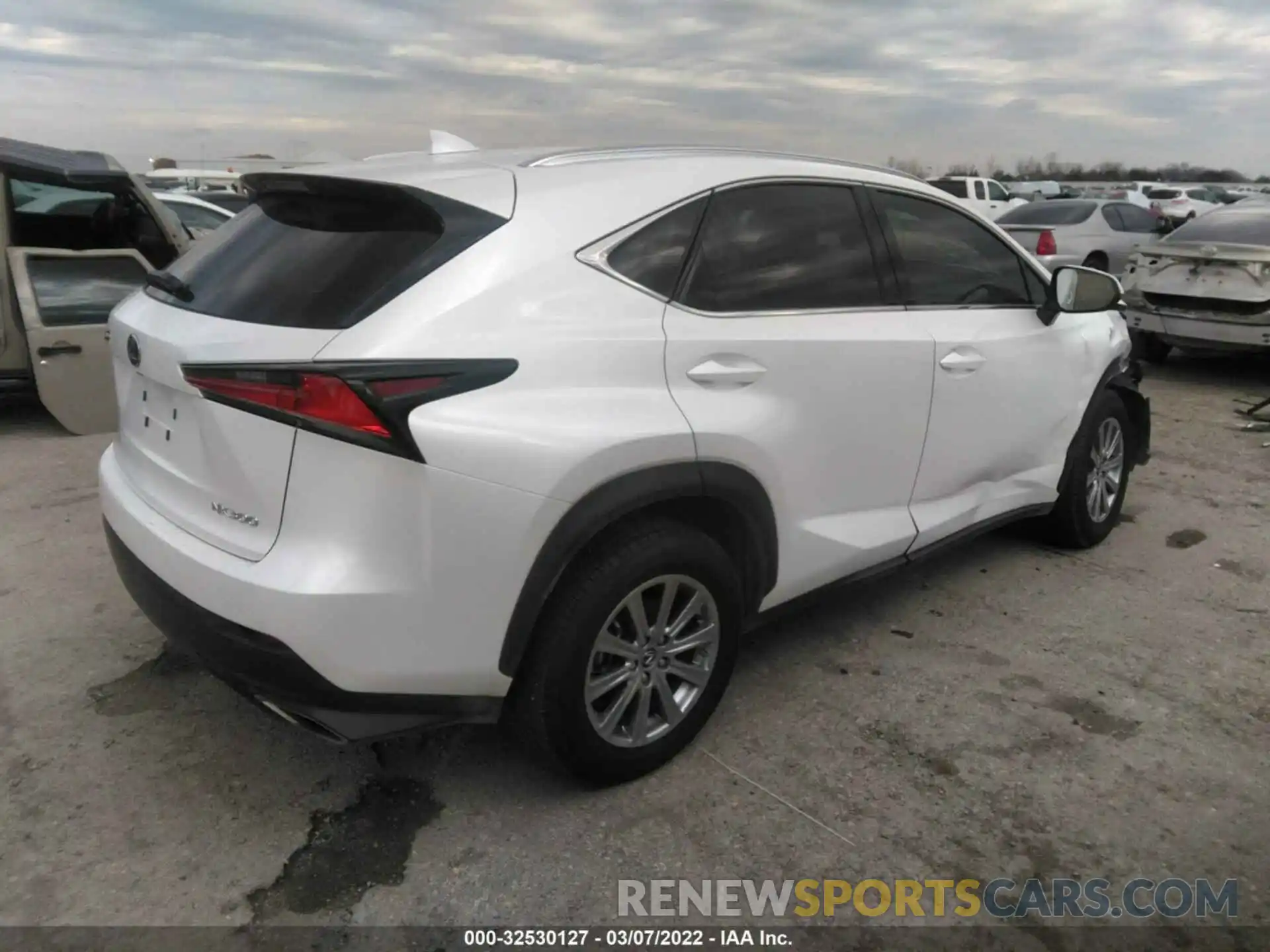 4 Фотография поврежденного автомобиля JTJDARDZXM5022105 LEXUS NX 2021