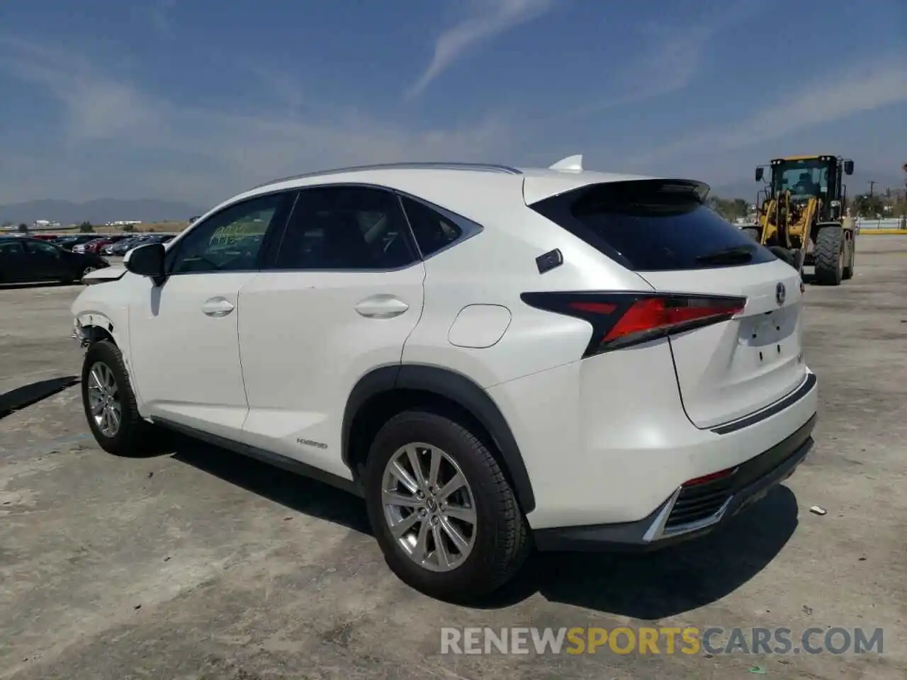 3 Фотография поврежденного автомобиля JTJDJRDZ8M5014018 LEXUS NX 2021