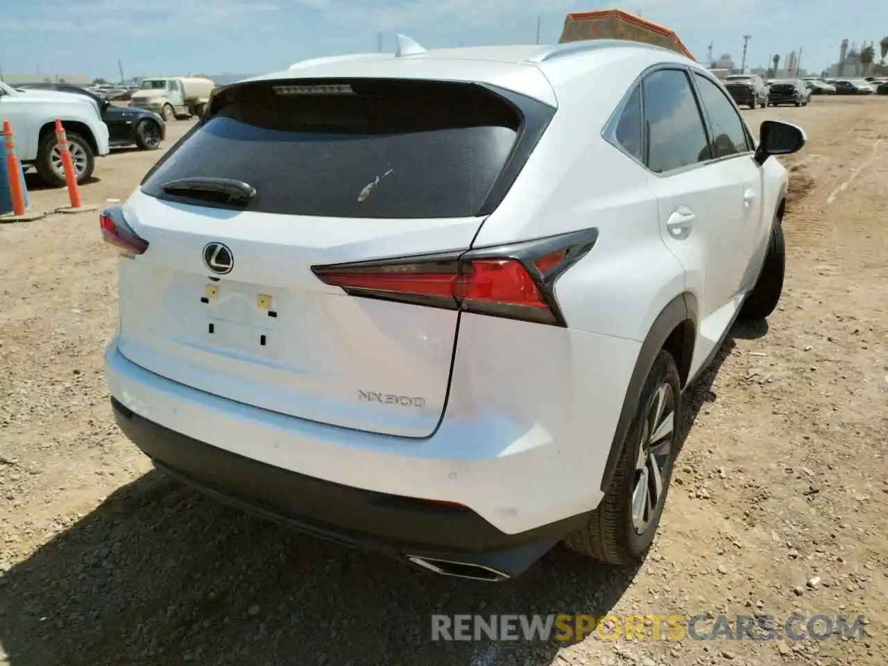 4 Фотография поврежденного автомобиля JTJGARBZ4M5030698 LEXUS NX 2021