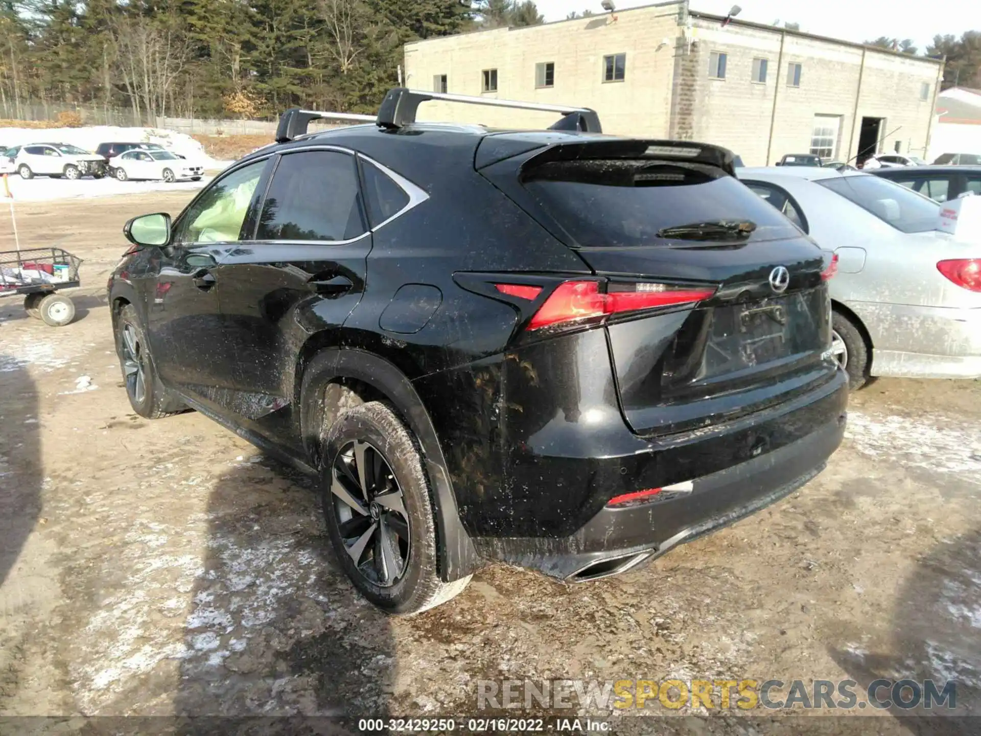 3 Фотография поврежденного автомобиля JTJGARDZ5M2242685 LEXUS NX 2021