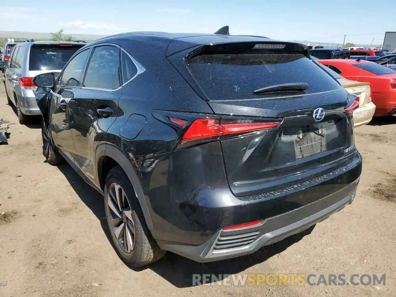 3 Фотография поврежденного автомобиля JTJGJRDZ0M2166244 LEXUS NX 2021