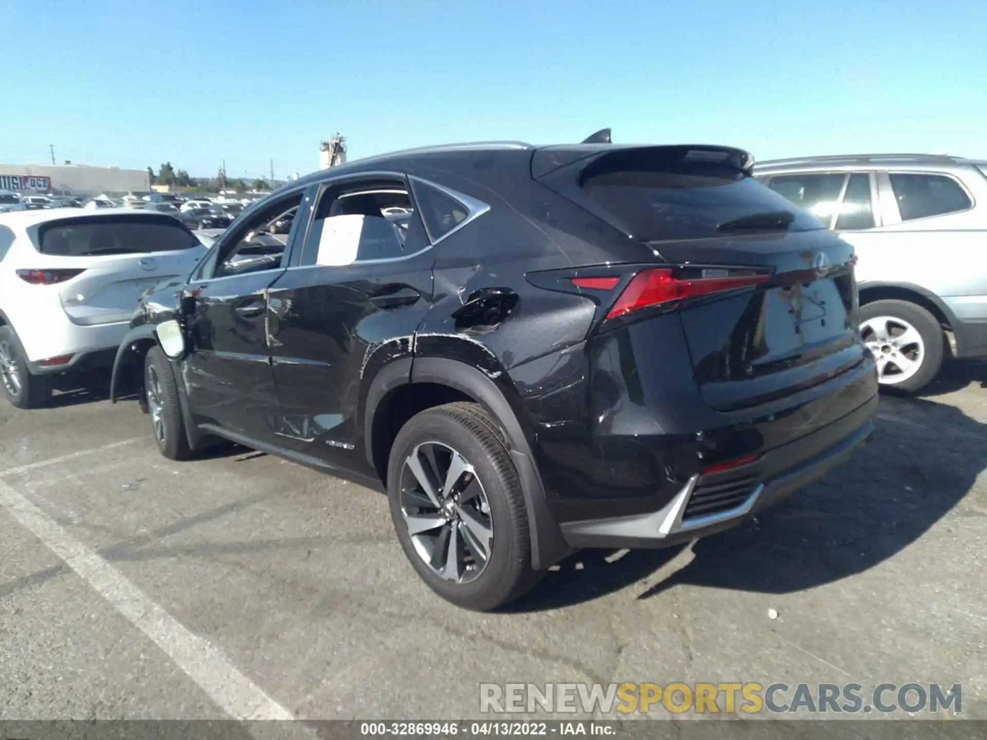 3 Фотография поврежденного автомобиля JTJGJRDZ4M2150788 LEXUS NX 2021