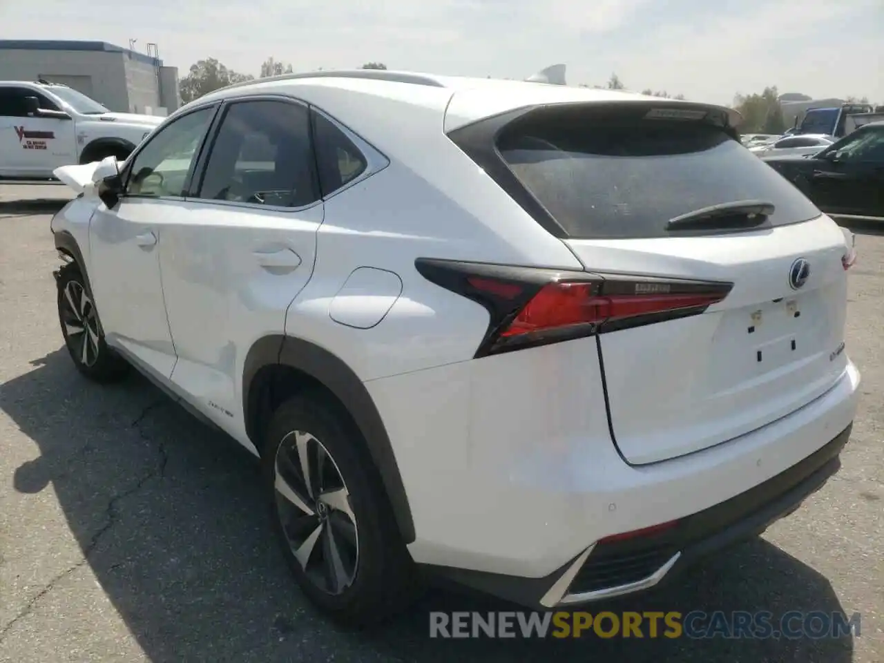 3 Фотография поврежденного автомобиля JTJGJRDZ9M5011772 LEXUS NX 2021