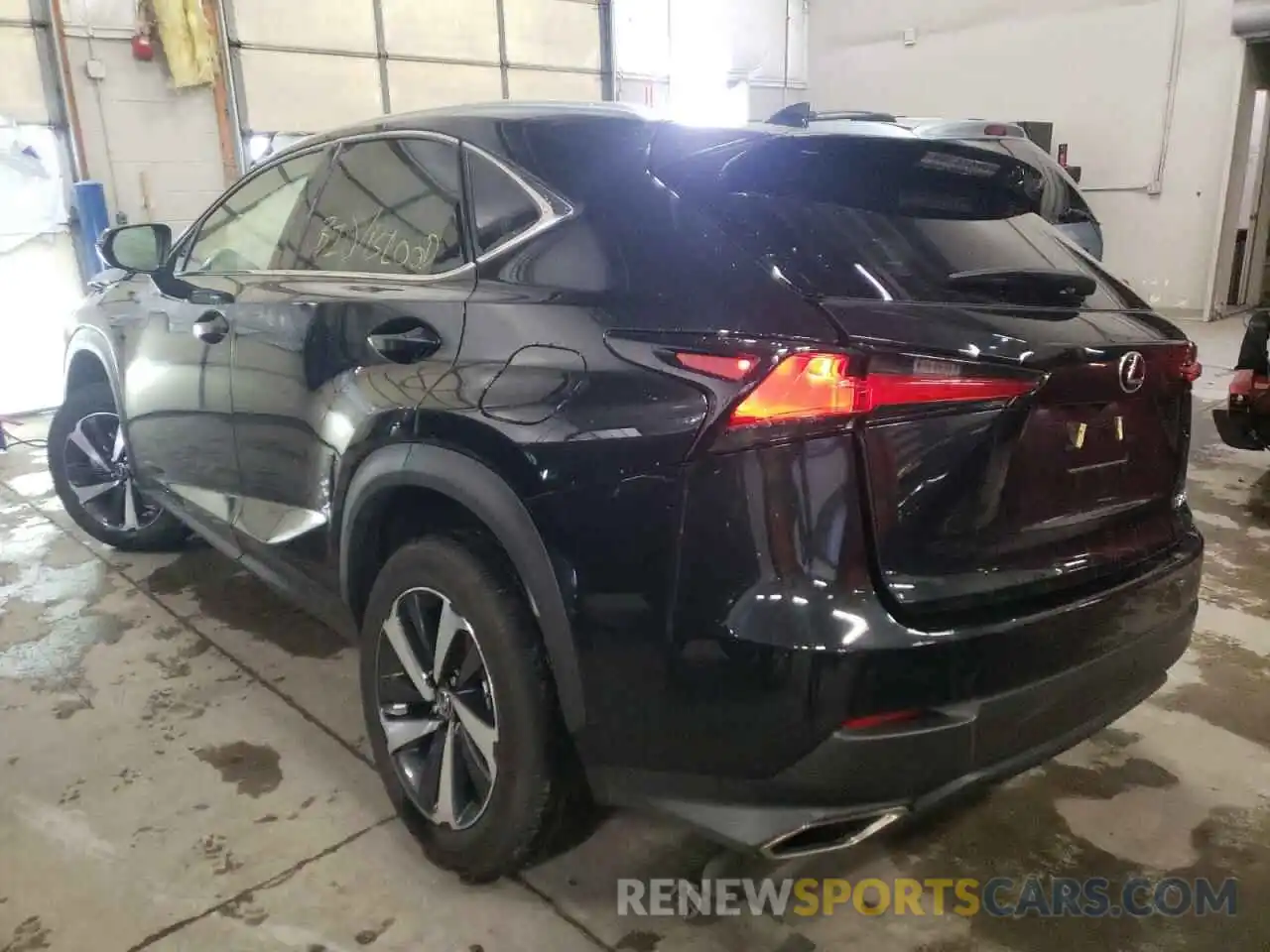 3 Фотография поврежденного автомобиля JTJHARDZ8M2246590 LEXUS NX 2021