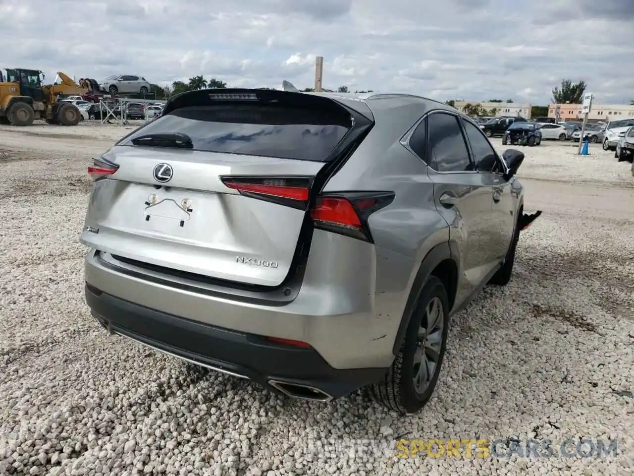 4 Фотография поврежденного автомобиля JTJSARBZ0M2186328 LEXUS NX 2021