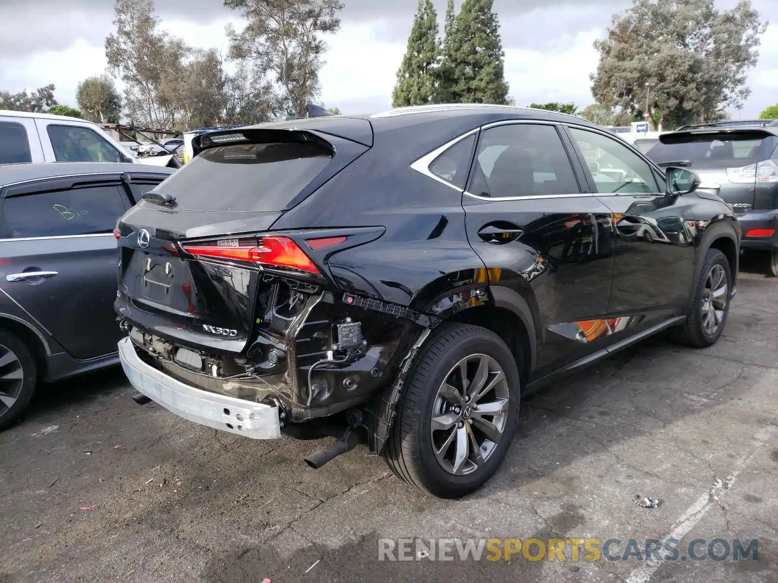 4 Фотография поврежденного автомобиля JTJSARBZ3M2181835 LEXUS NX 2021