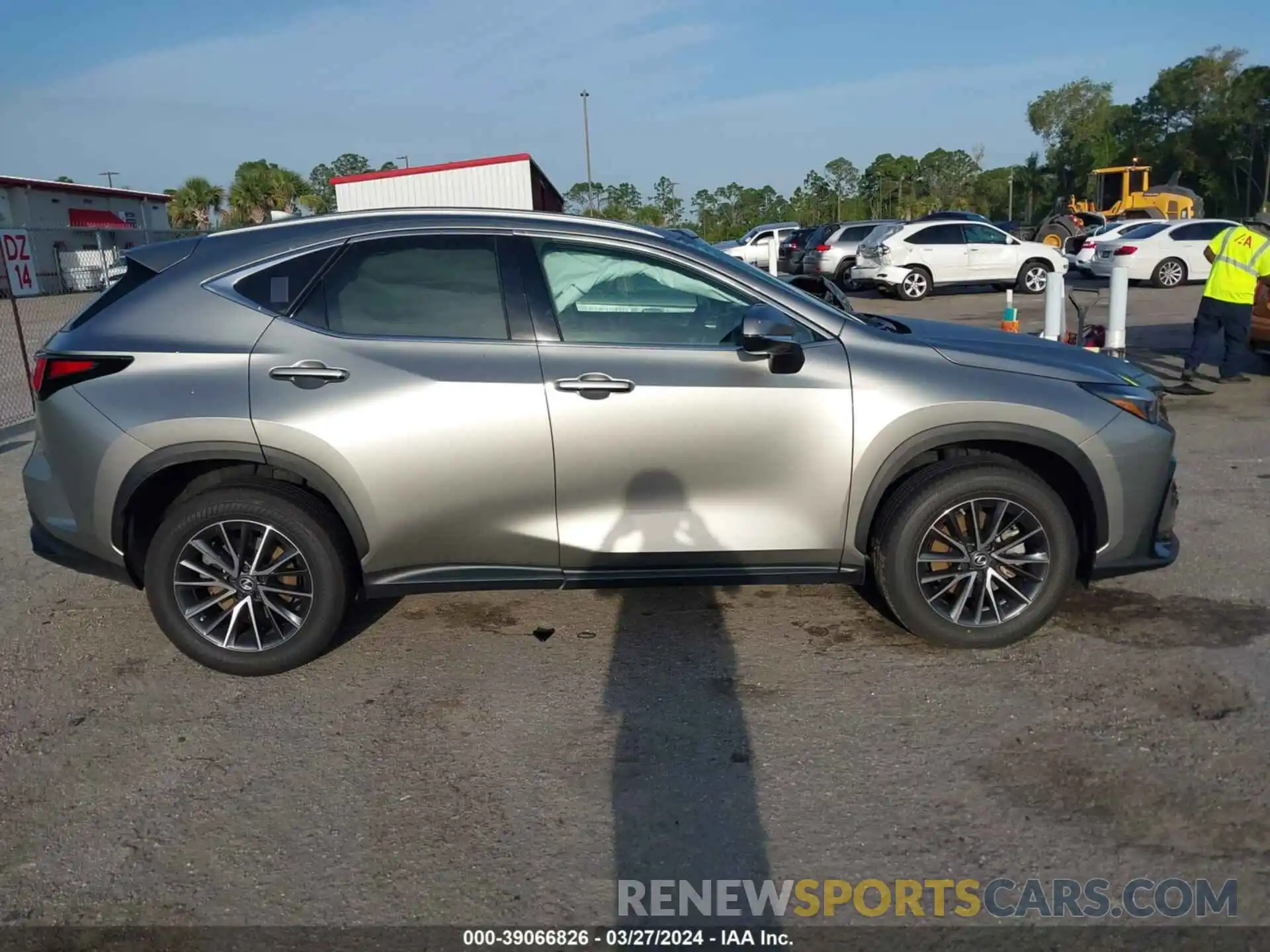 13 Фотография поврежденного автомобиля 2T2ADCAZ5NC002634 LEXUS NX 2022