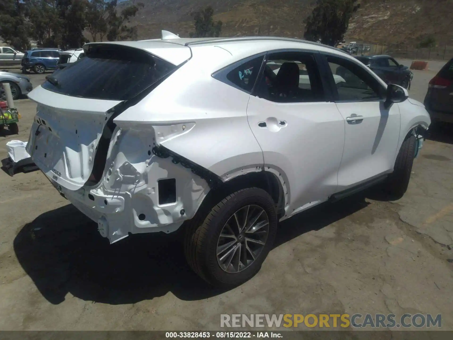 4 Photograph of a damaged car 2T2AGCEZ7NC002054 LEXUS NX 2022