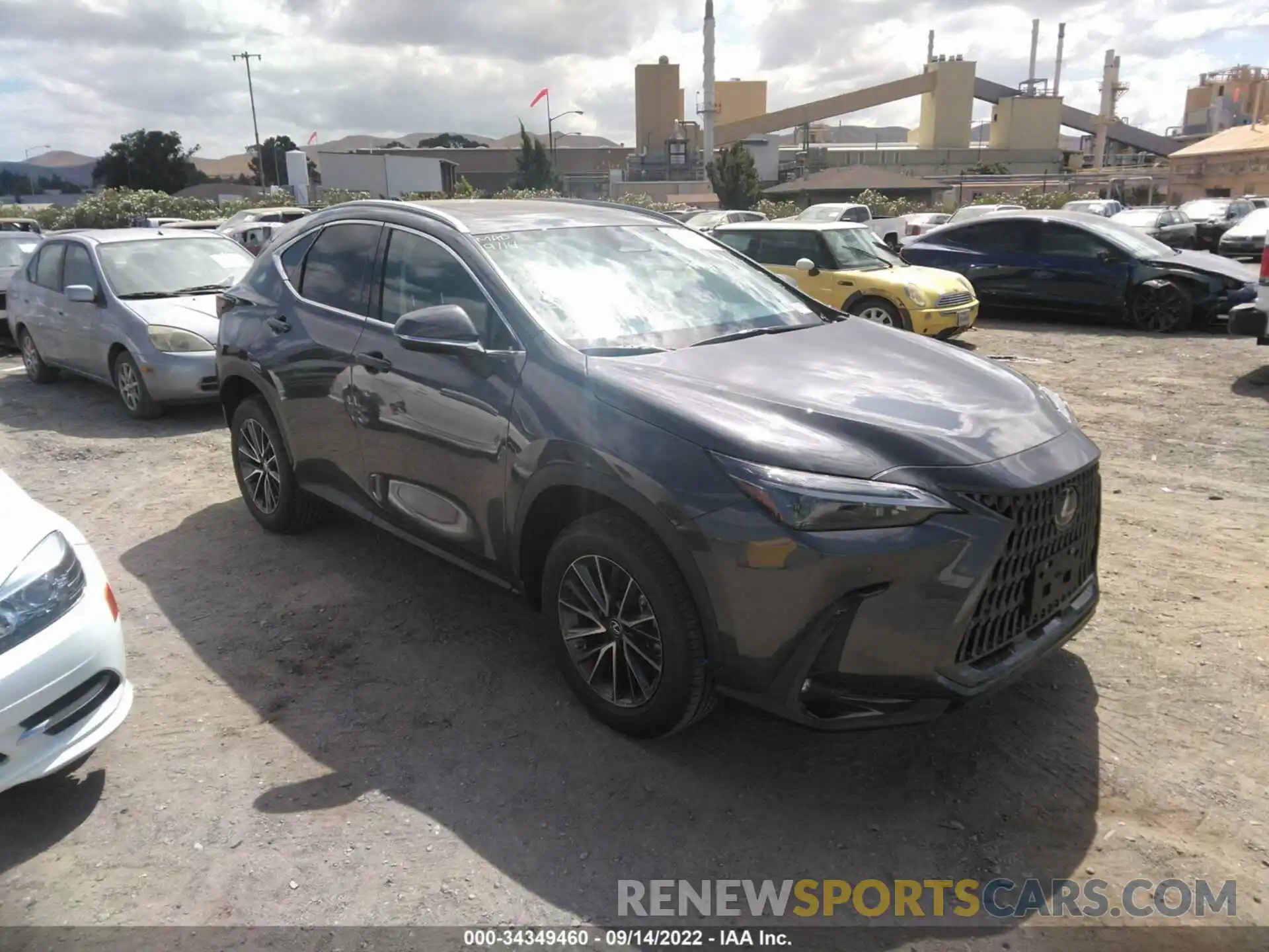 1 Photograph of a damaged car 2T2GKCEZ6NC001714 LEXUS NX 2022