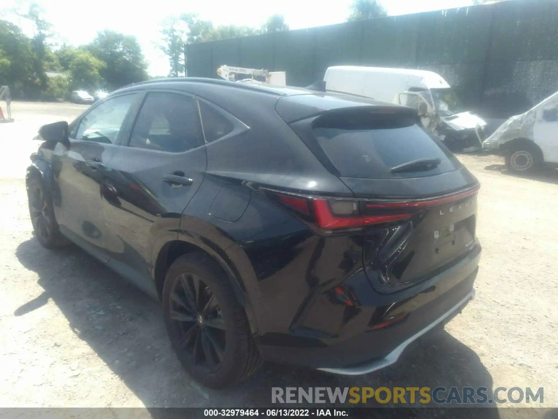 3 Фотография поврежденного автомобиля JTJKGCEZ5N5001777 LEXUS NX 2022