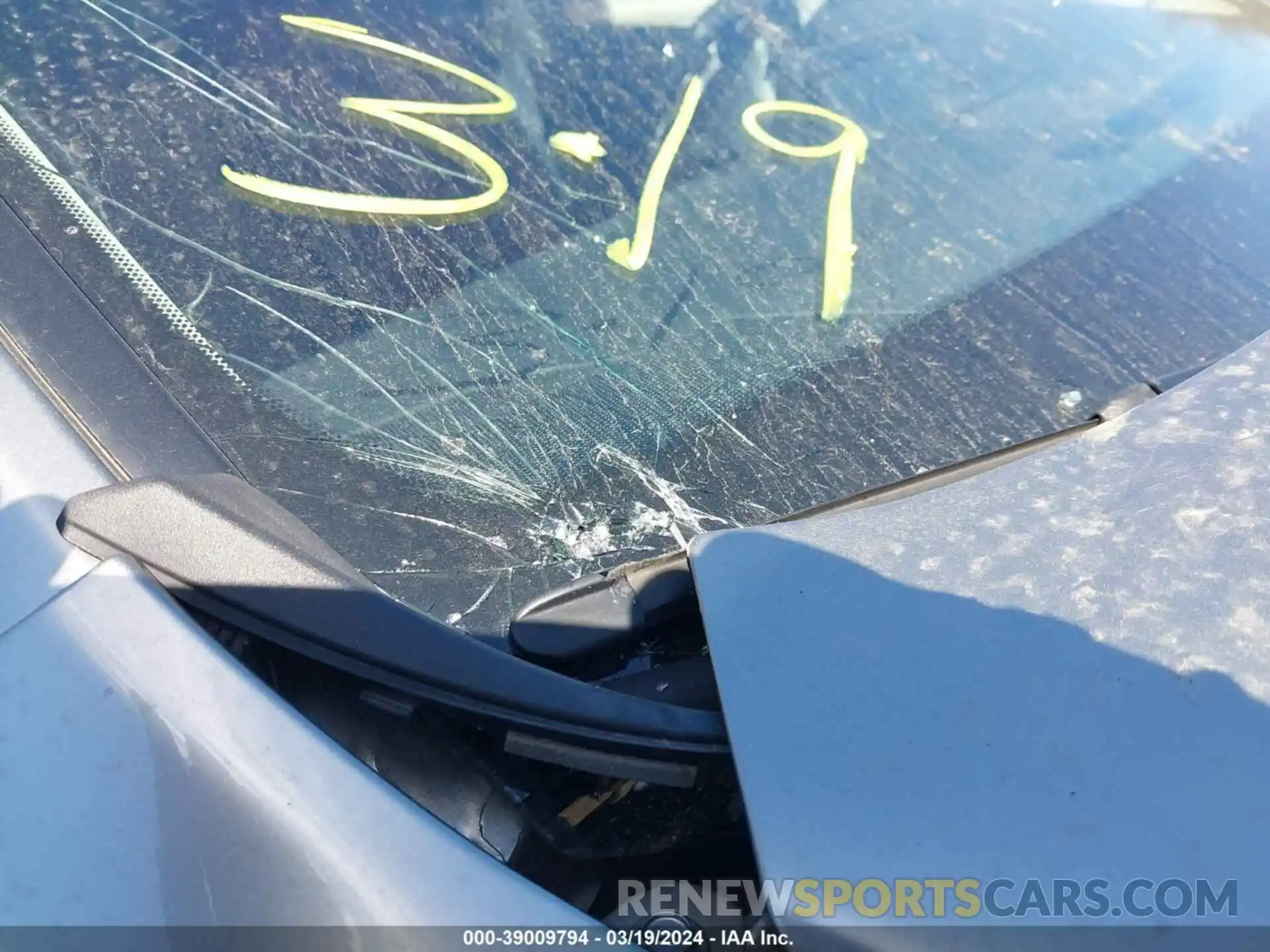 17 Photograph of a damaged car JTJBARBZ0K2211676 LEXUS NX 300 2019
