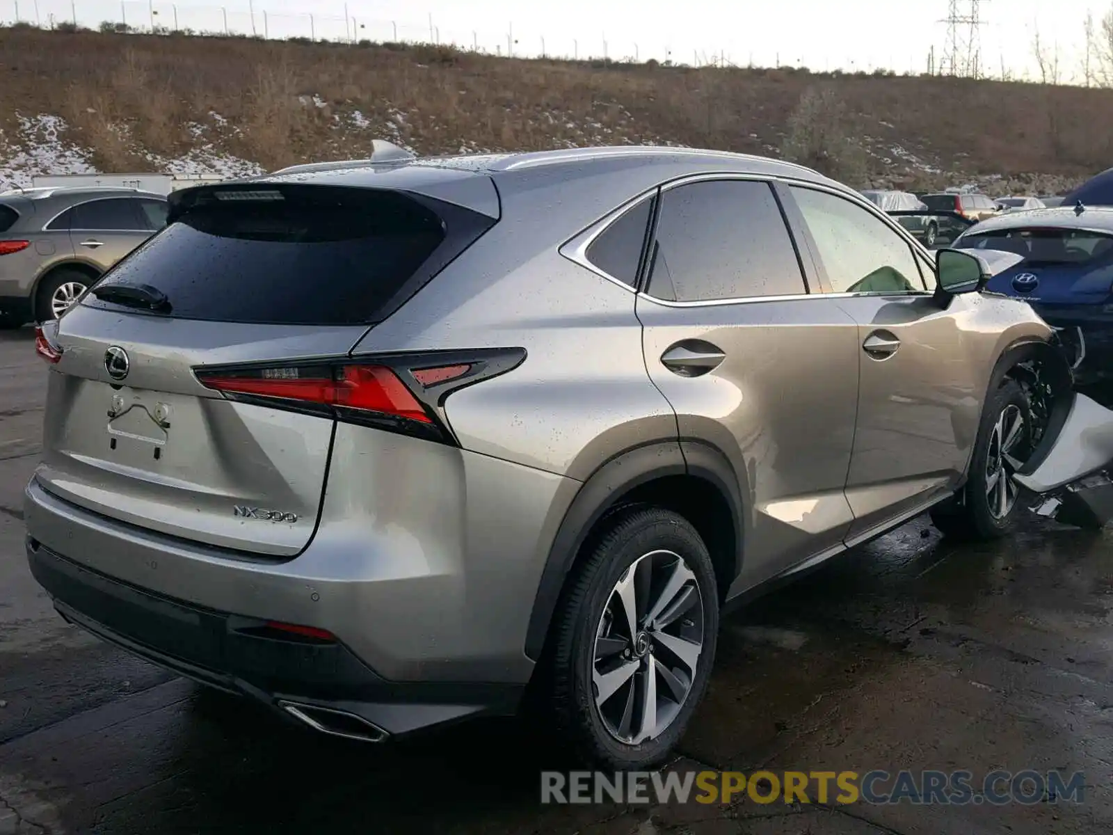 4 Фотография поврежденного автомобиля JTJBARBZ2K2189051 LEXUS NX 300 2019