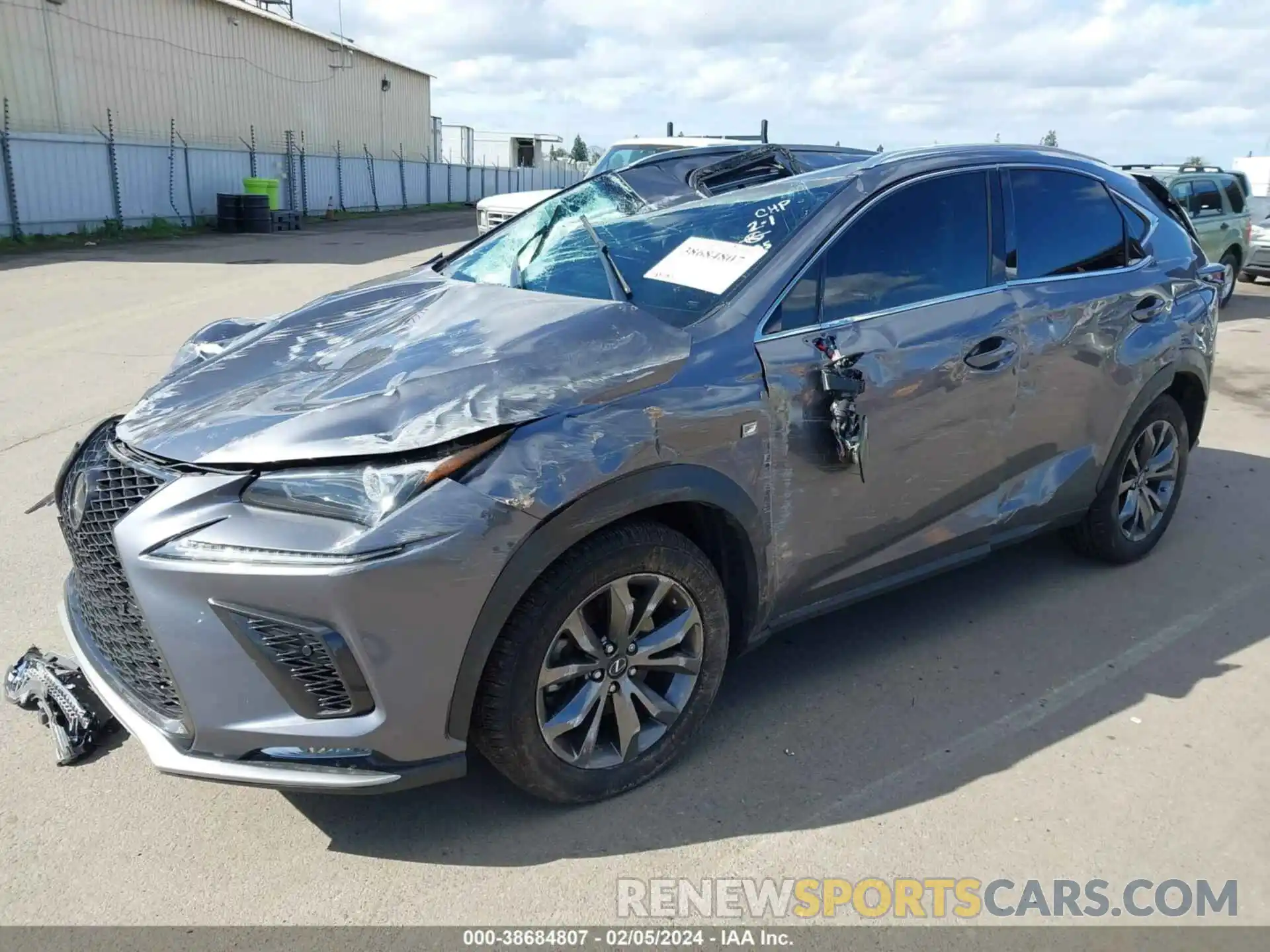 2 Фотография поврежденного автомобиля JTJYARBZ1K2138683 LEXUS NX 300 2019