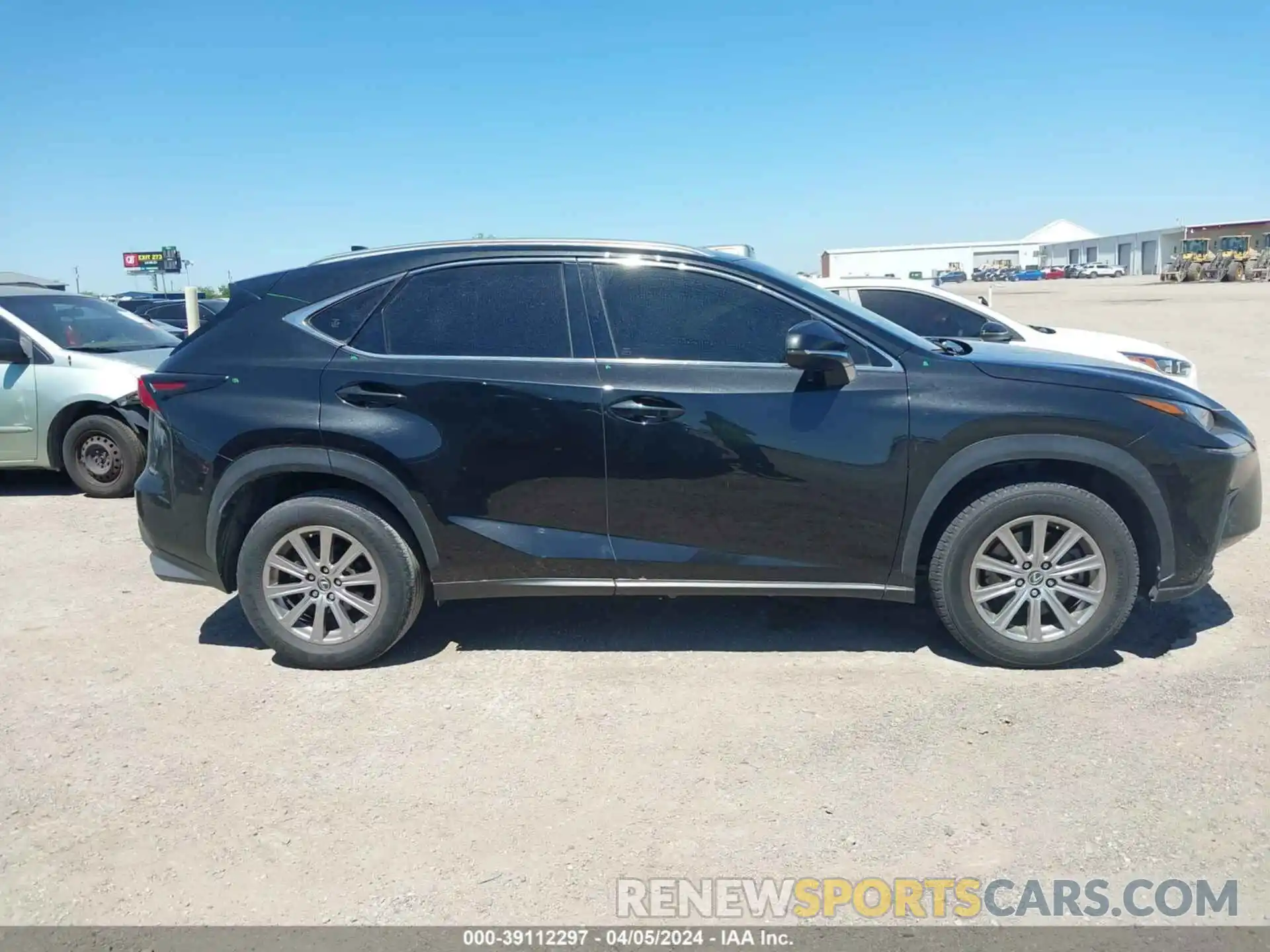 13 Фотография поврежденного автомобиля JTJYARBZ3K2118399 LEXUS NX 300 2019