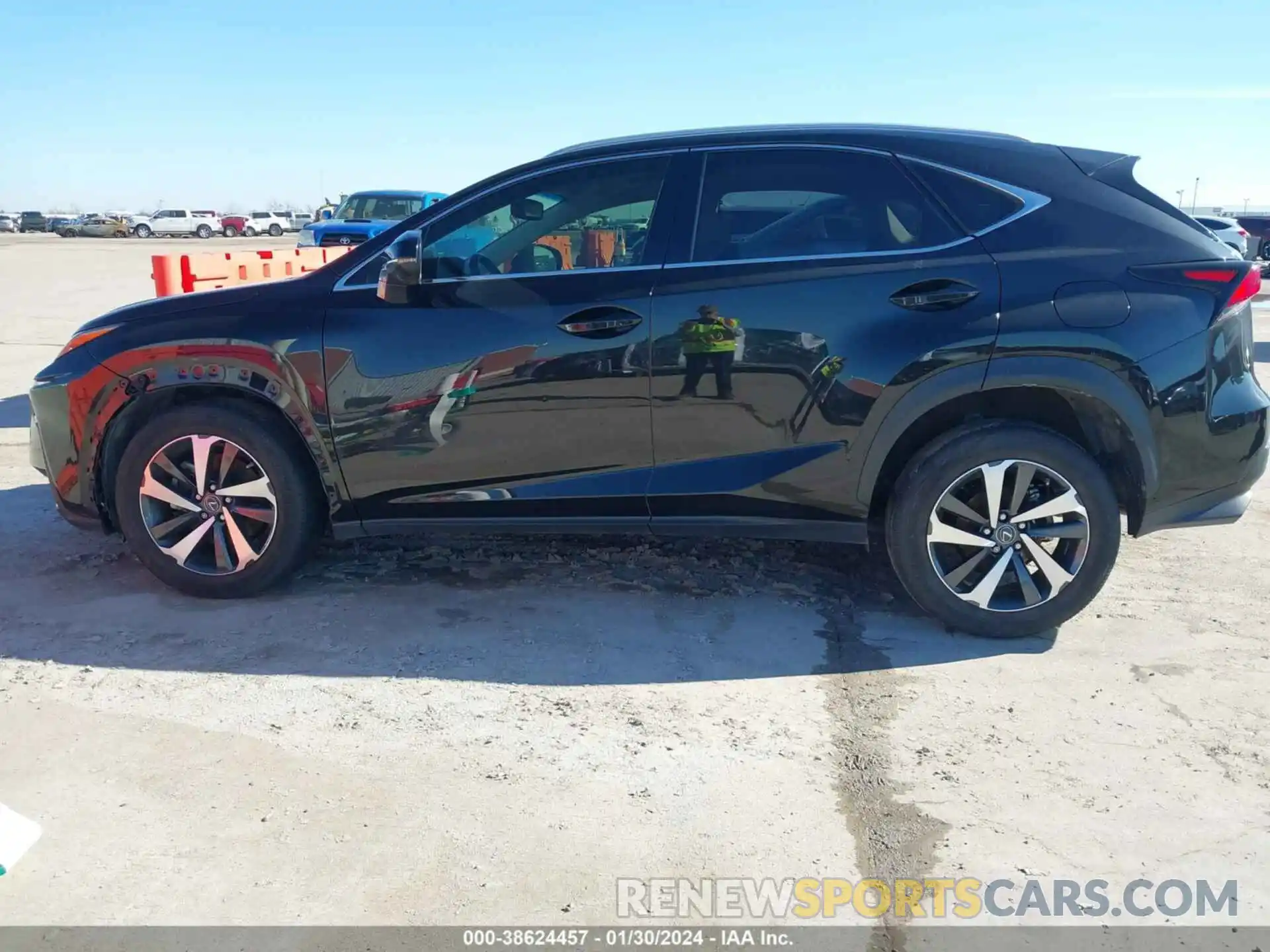 14 Photograph of a damaged car JTJYARBZ6K2156502 LEXUS NX 300 2019