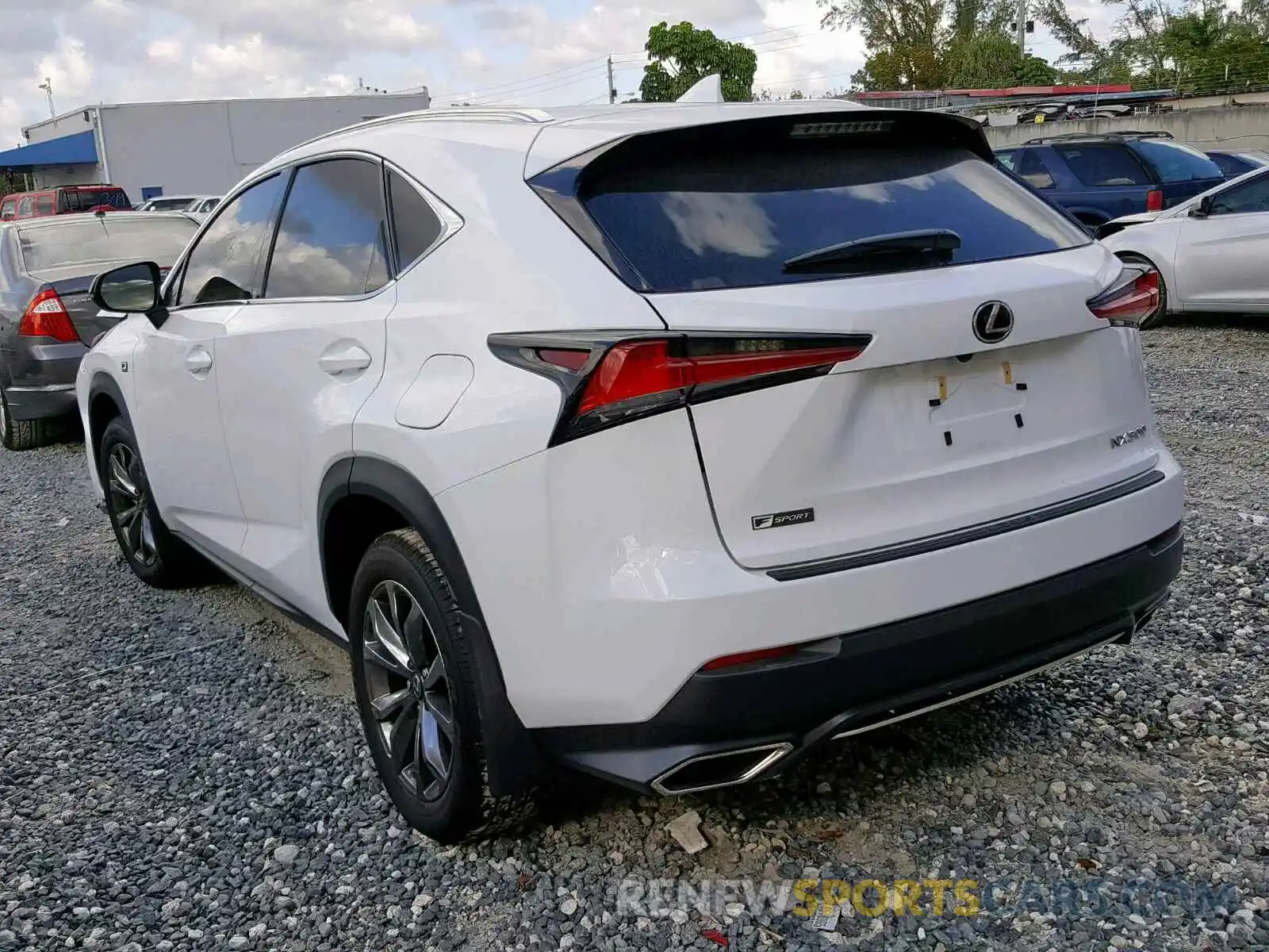 3 Фотография поврежденного автомобиля JTJYARBZ8K2128846 LEXUS NX 300 2019