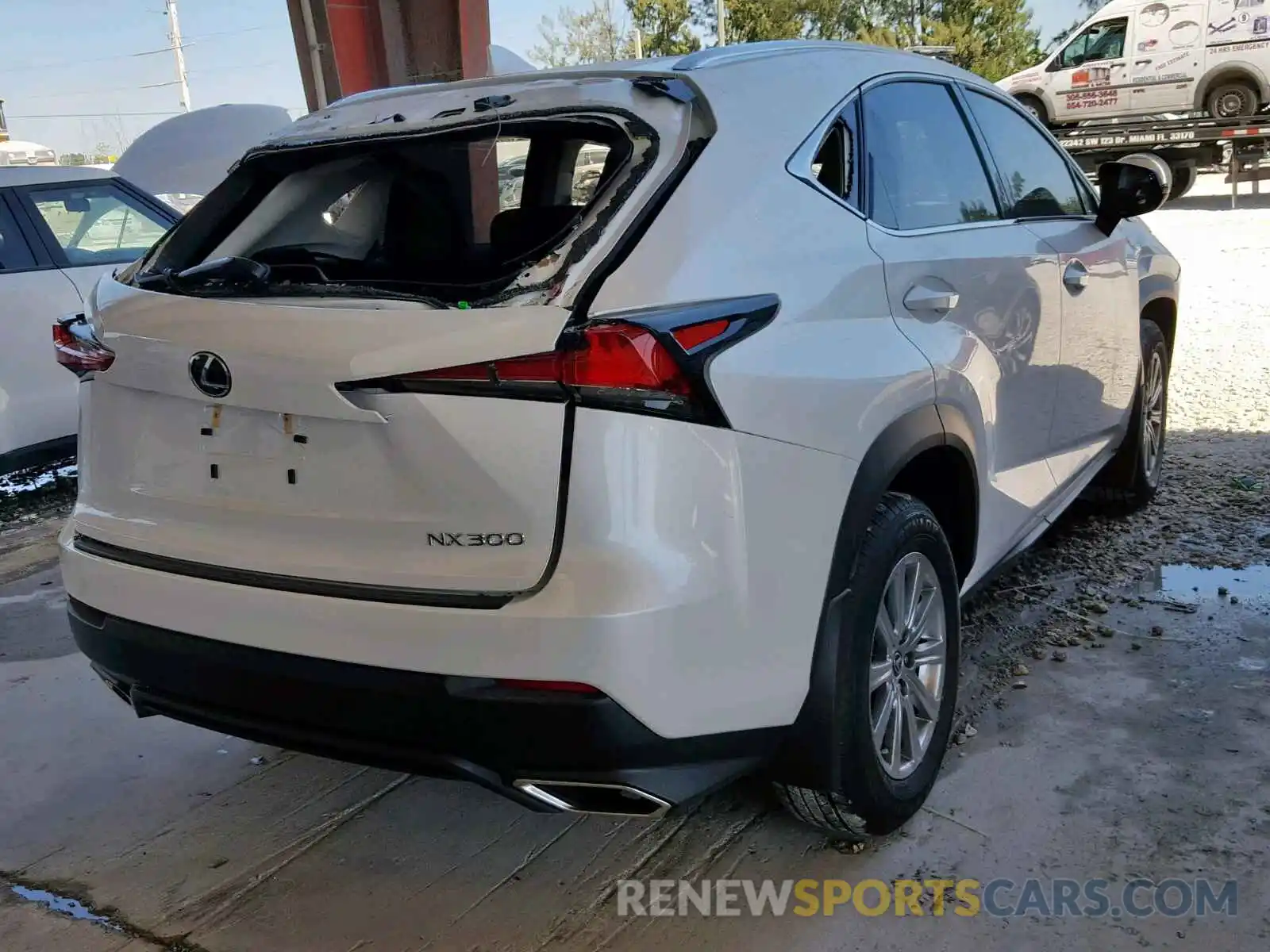 4 Фотография поврежденного автомобиля JTJYARBZ8K2129785 LEXUS NX 300 2019