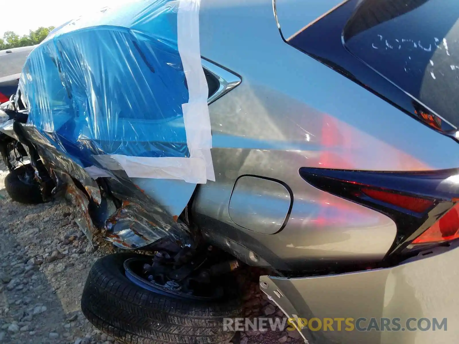 10 Фотография поврежденного автомобиля JTJDARBZ0L5004472 LEXUS NX 300 2020