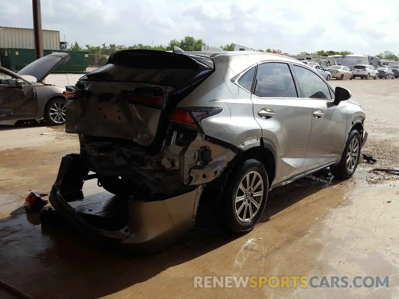 4 Фотография поврежденного автомобиля JTJDARBZ2L5010015 LEXUS NX 300 2020